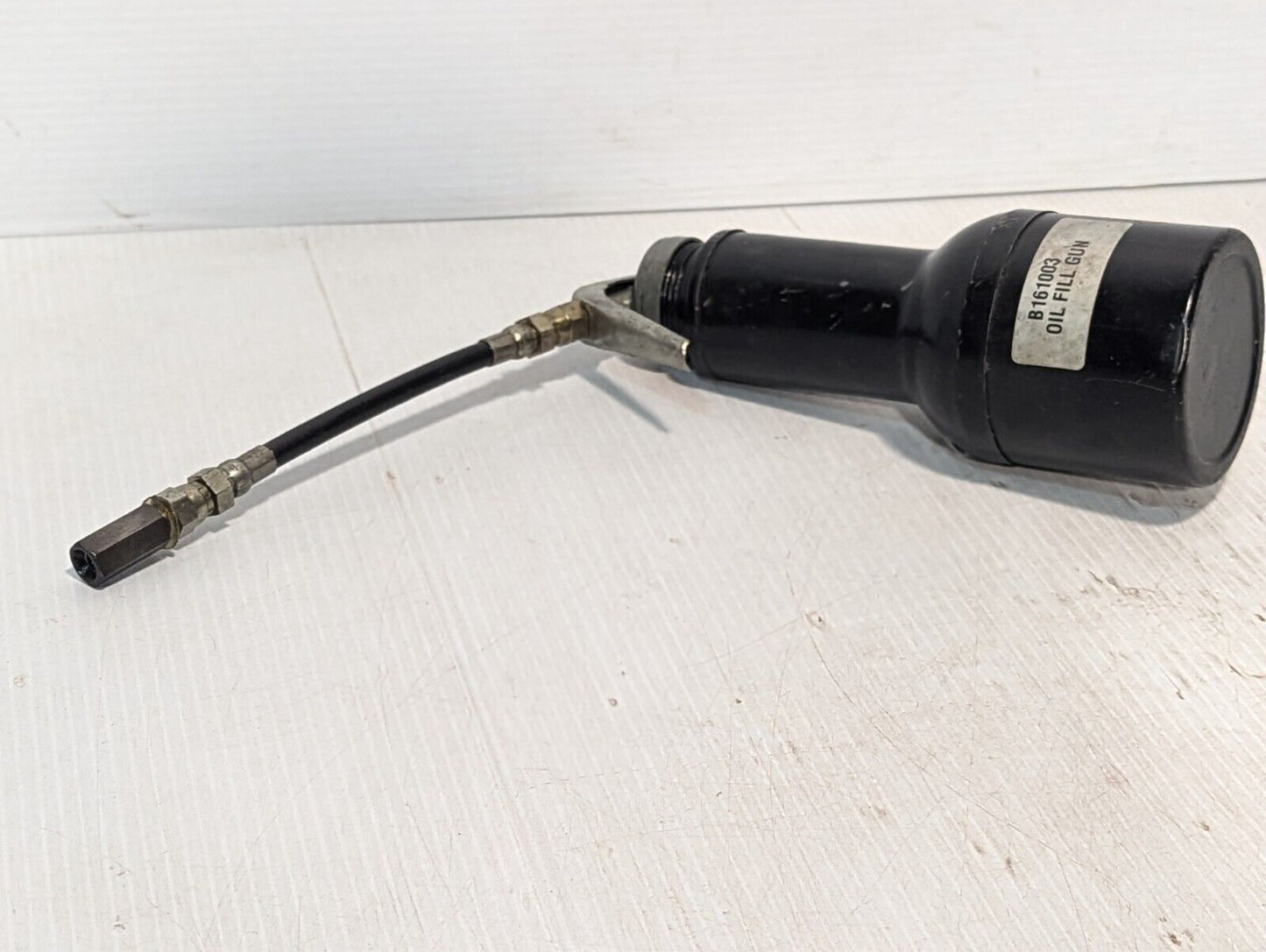 Parker Schrader Bellows B161003 Oil Fill Gun w/Hydro-Check-Free Shipping+Returns