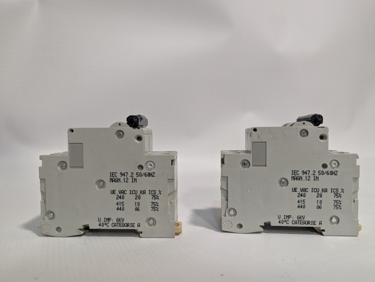 Merlin Gerin 24587 circuit breaker, 16A, 415VAC, 2 pole, Multi-9 C60N D16A, 10kA