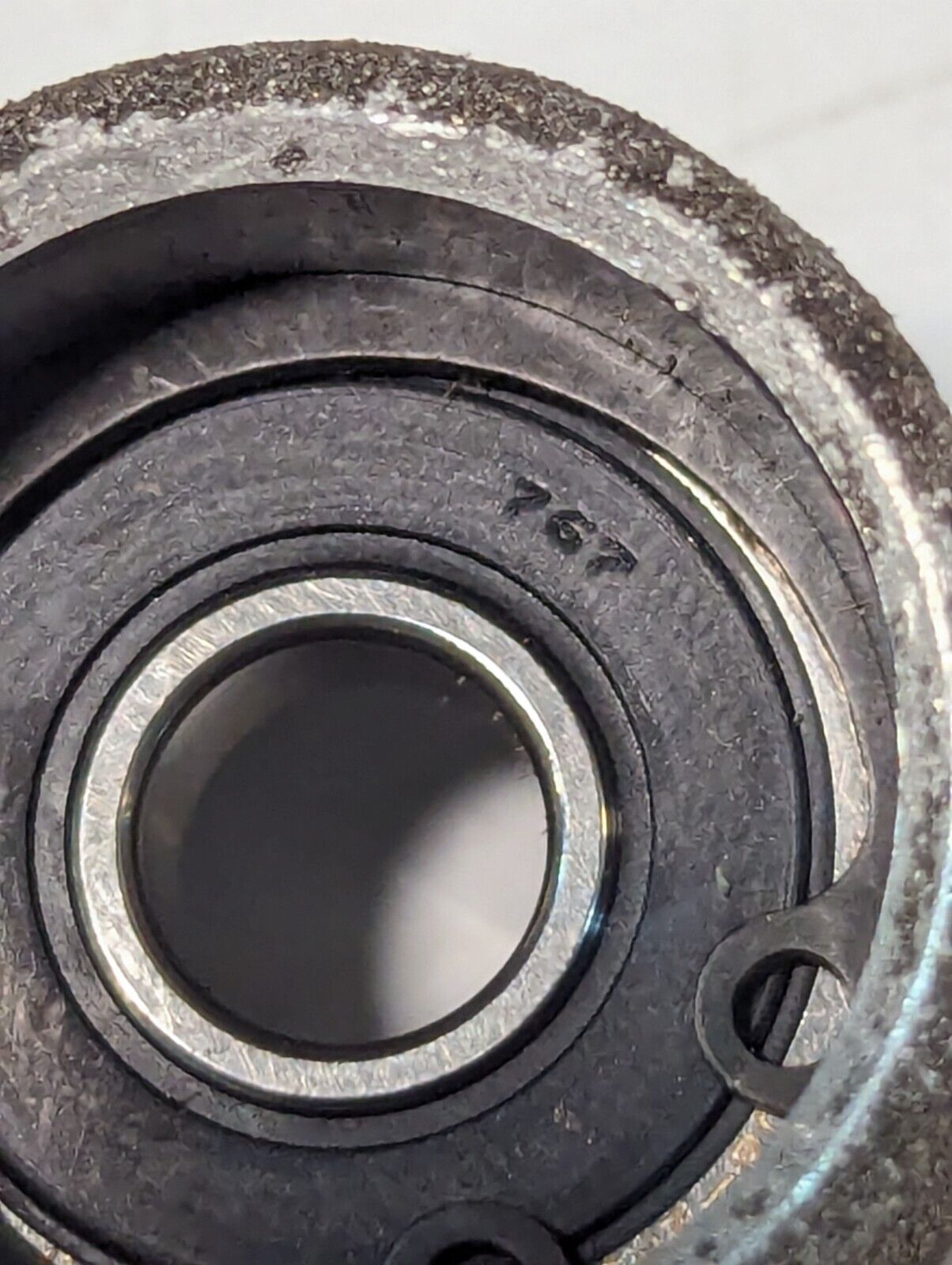 516325 Idler Roller Assembly 3020-12-000-1892 - Free Shipping