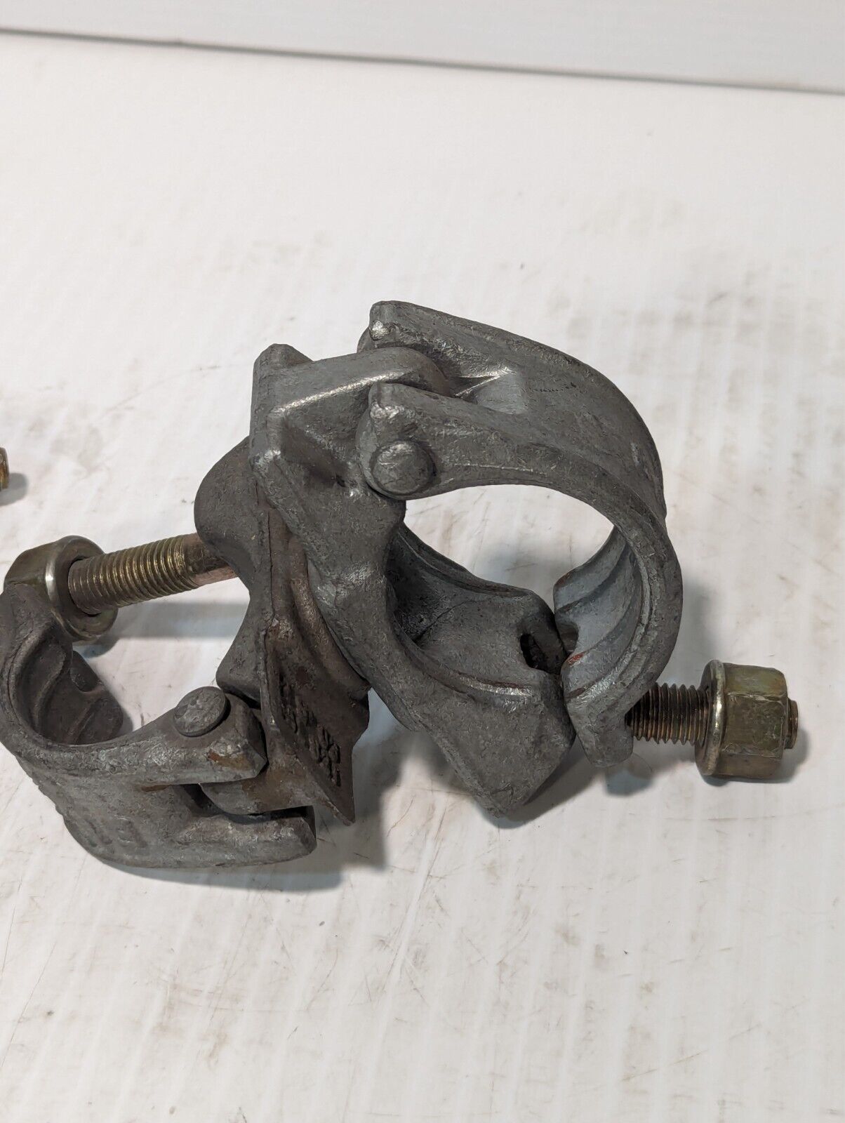 Lot of 2 Unidentified Scaffolding Couplers - Free Shipping
