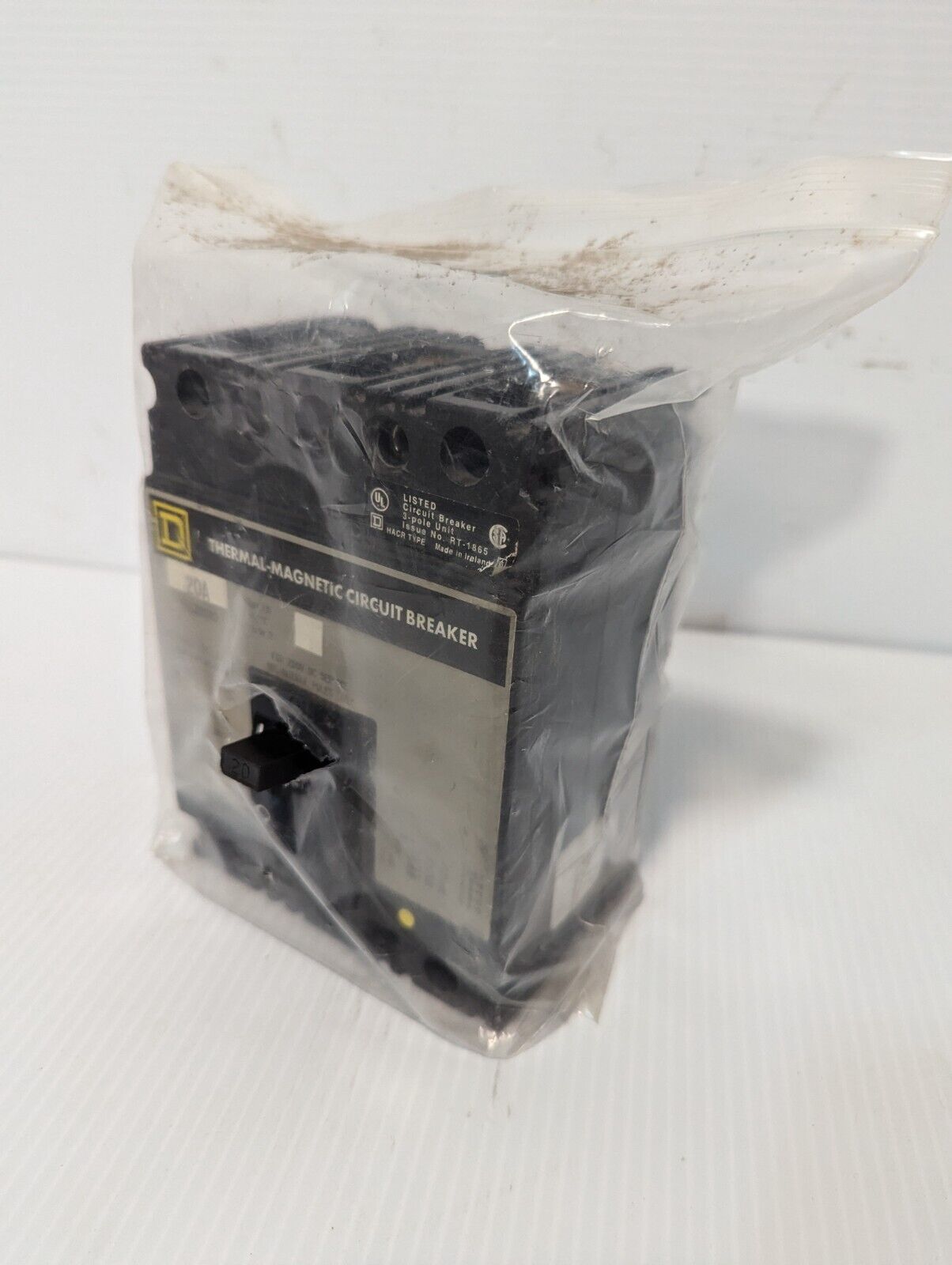 Square D FAL32020 circuit breaker, 20A, 240VAC, 250VDC, 3 poles - Free Shipping