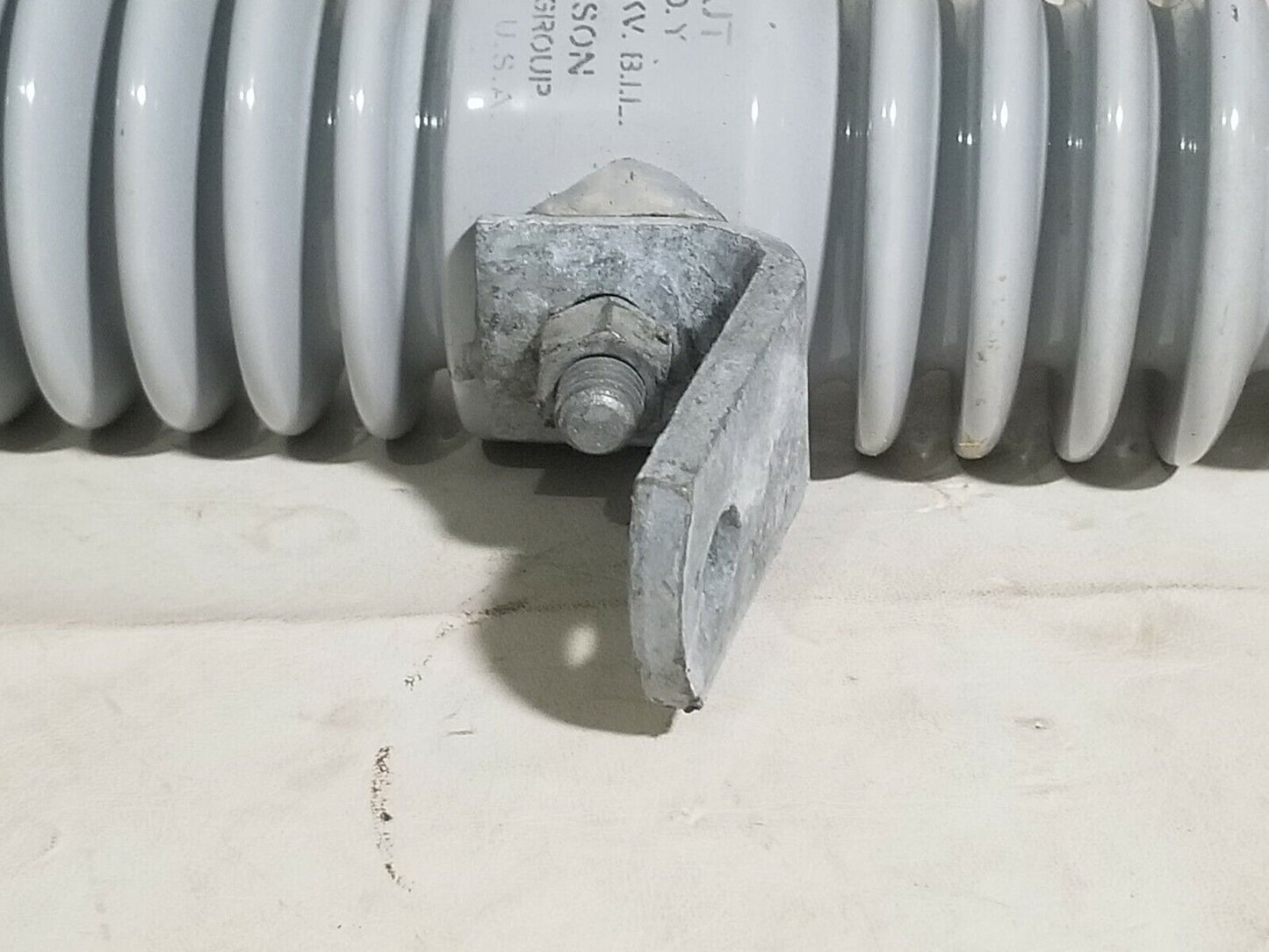McGraw-Edison S1 Cutout 7.8/15kV GRD. Y 100/200A 95KV B.I.I. - Free Shipping