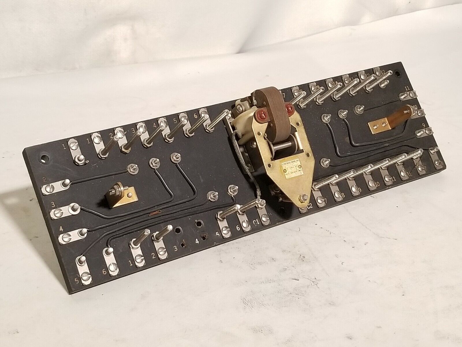 Struthers-Dunn 90XGX100 relay