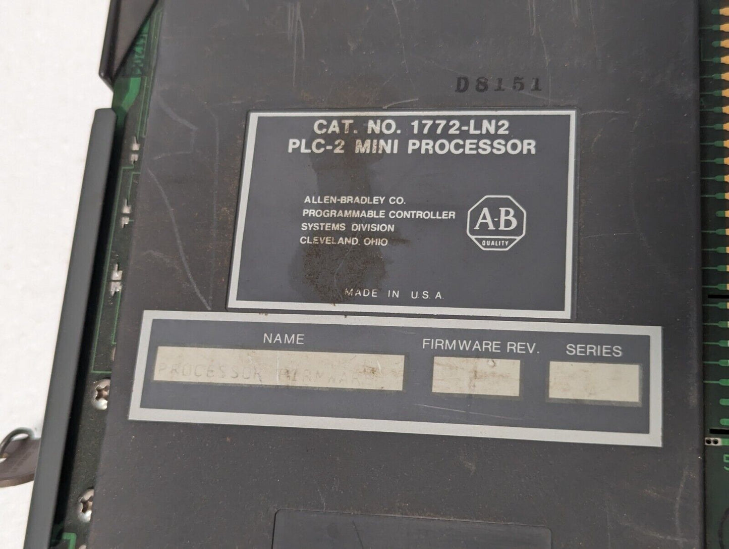 Allen-Bradley 1772-LN2 PLC-2 Mini Processor Programmable Controller with Key