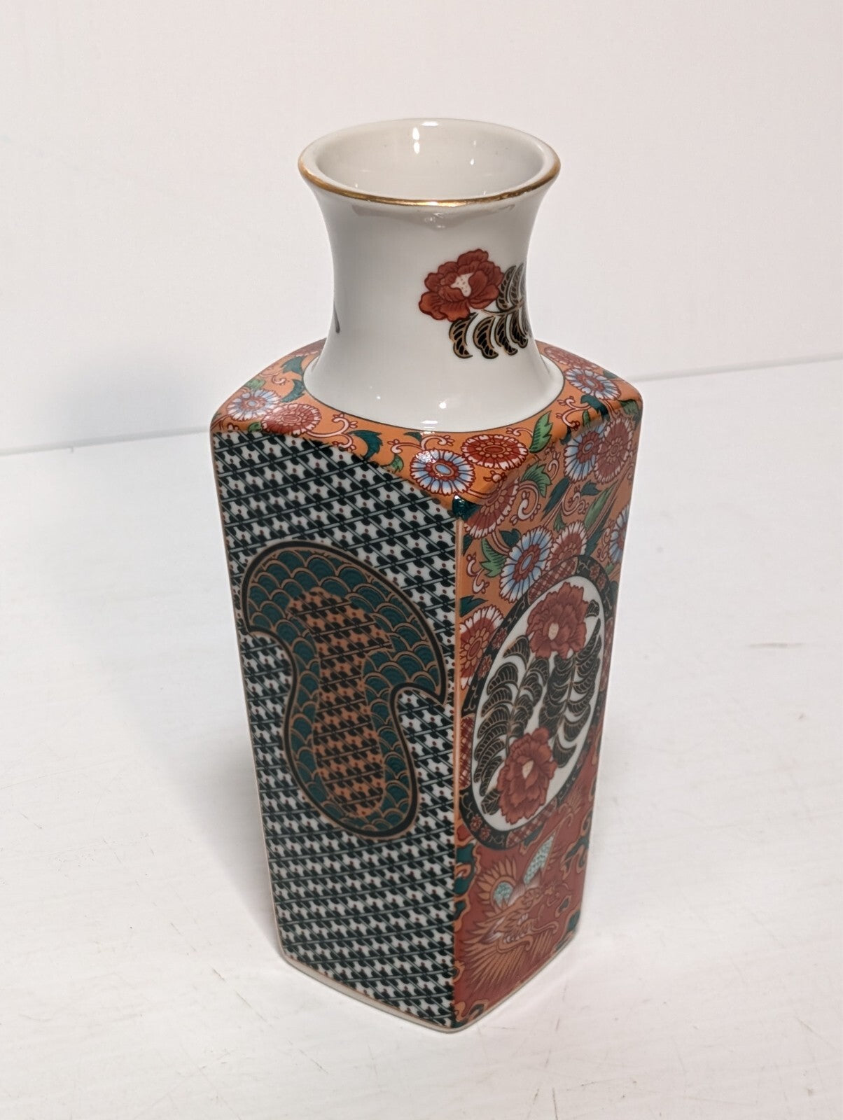 Vintage Meiji Mann Japanese Vase 1980 Imari Style