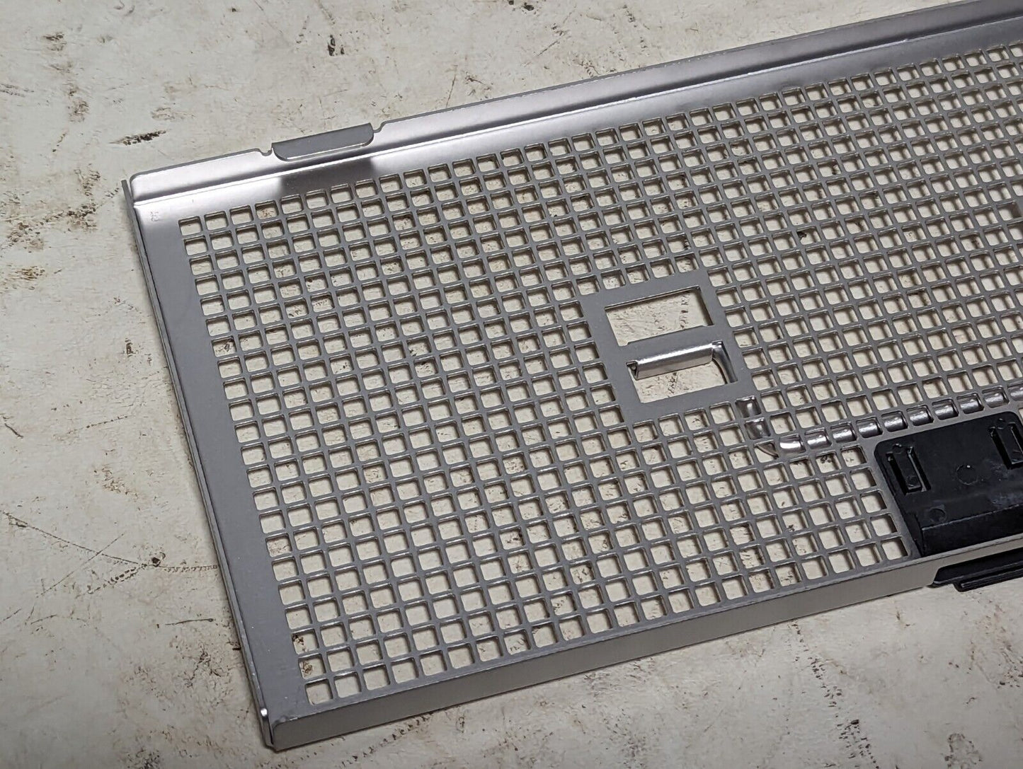 Aesculap JF159R mini-size perforated SterilContainer lid, 10.5"x5"x1"