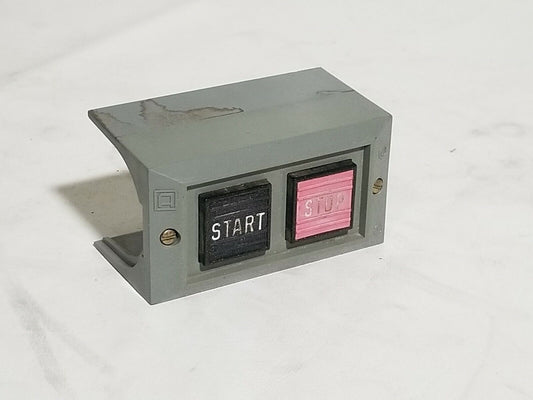 Square D Control Station 9091BG201 600VAC VDC, START, STOP buttons