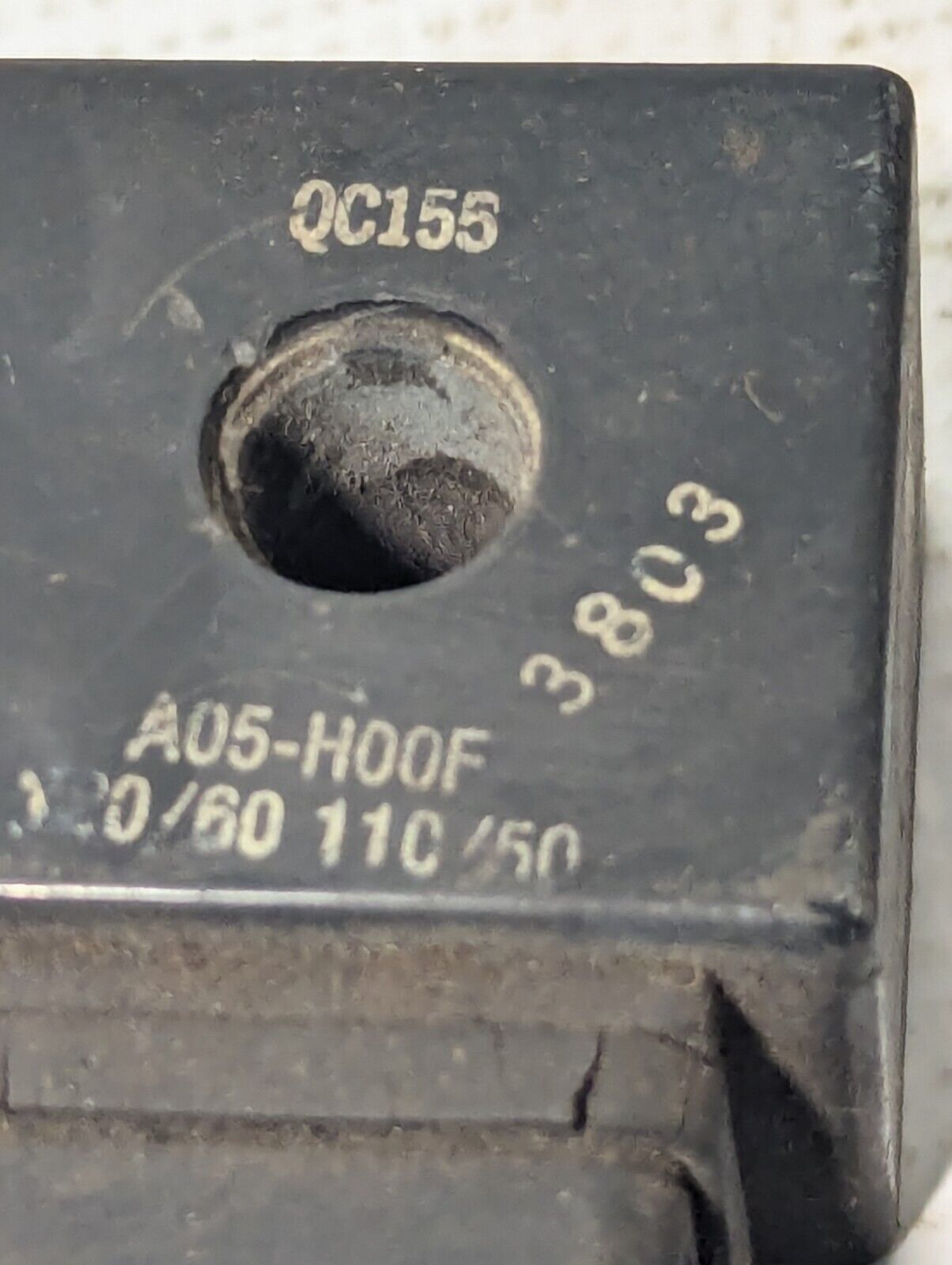 Parker 04F25C2222CAFPH05OJ68 Solenoid Valve, NPT 1/4", Orifice 11/32", 110/120v