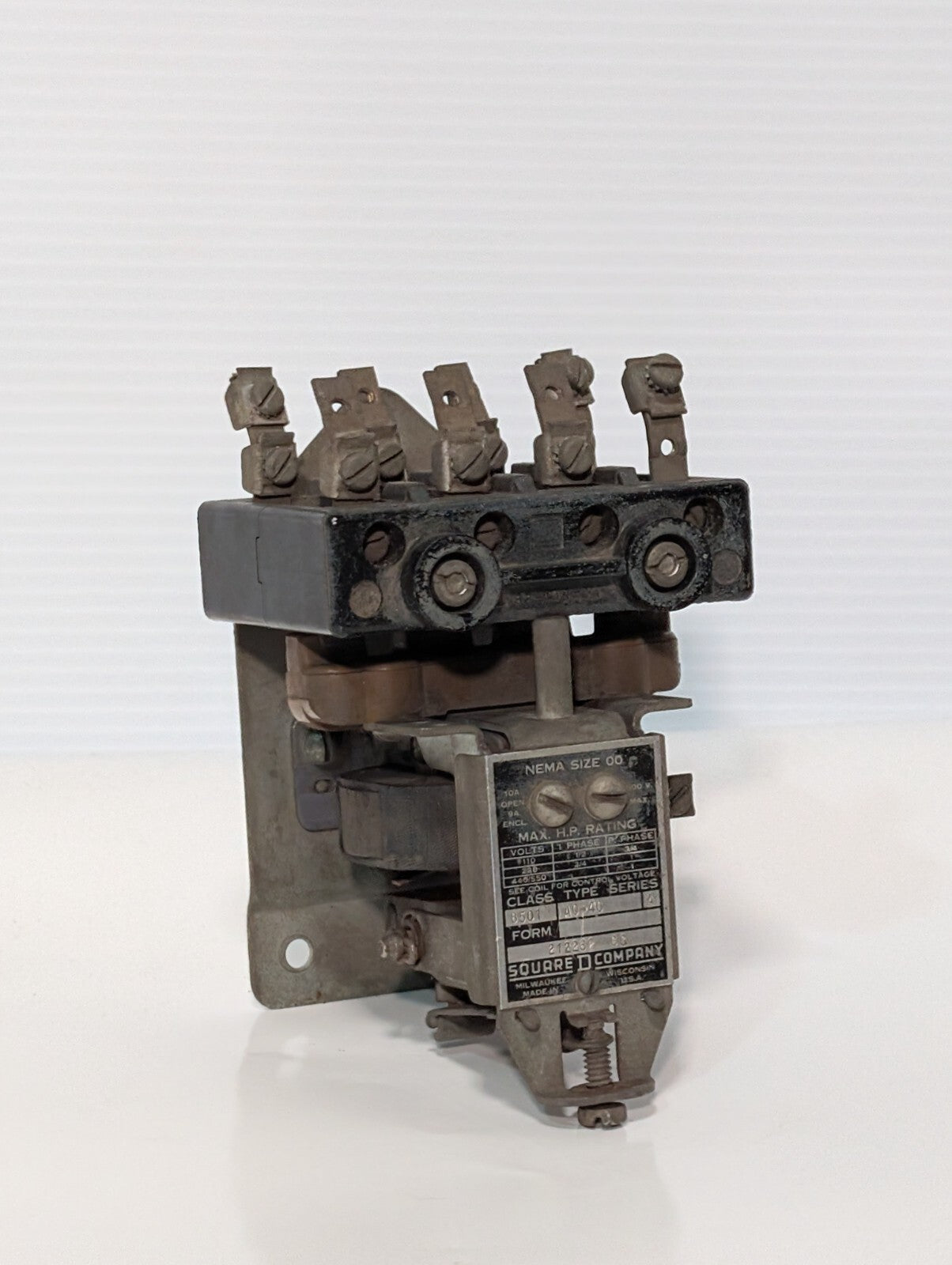 Square D 8501 A0-40 Machine Tool Relay, Series A, 110v Coil, NEMA 00