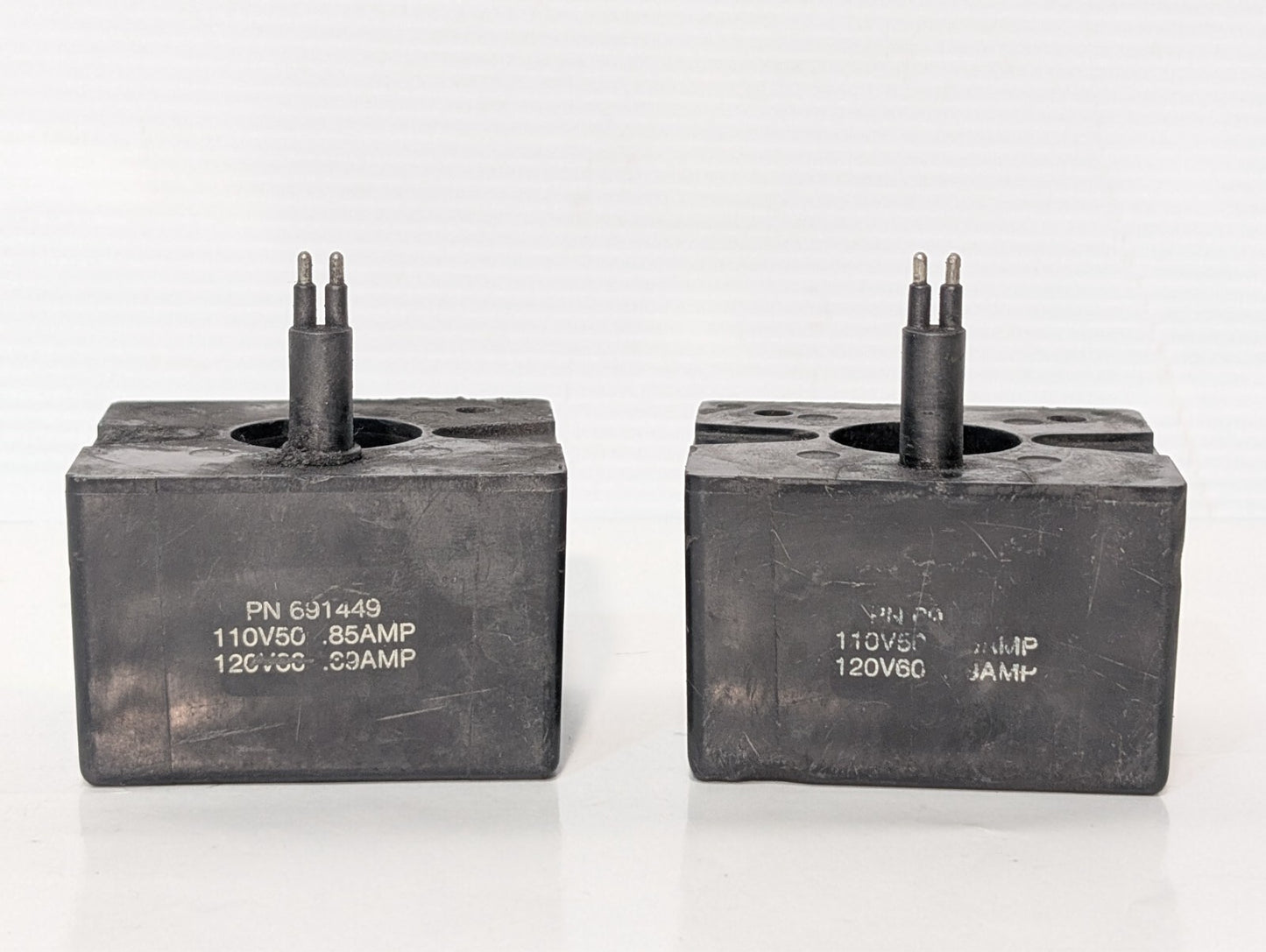 Vickers Eaton 691449 Solenoid Coil, 110V50Hz 0.85A; 120V60Hz as pictured