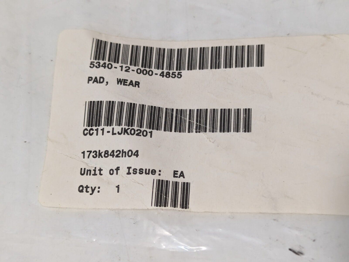 173K842H04 wear pad, 5340-120-000-4855 - Free Shipping