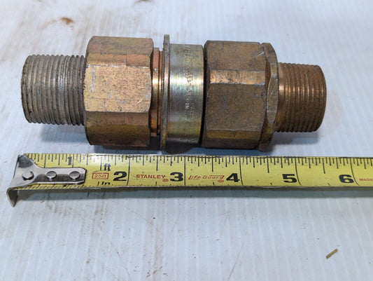 Snap-Tite VEC-16 Female Coupler with VEN-16 Male Connector - Free Shipping