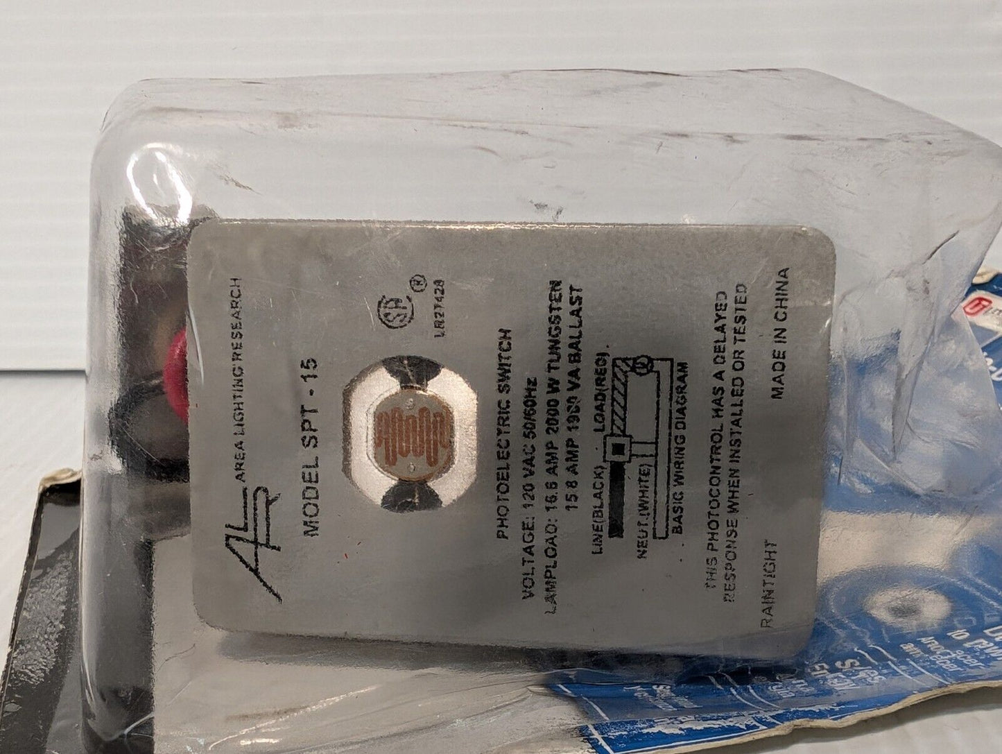 UtiliTECH Model: SPT-15 Dusk-to-Dawn Light Control #0007216 Light Control