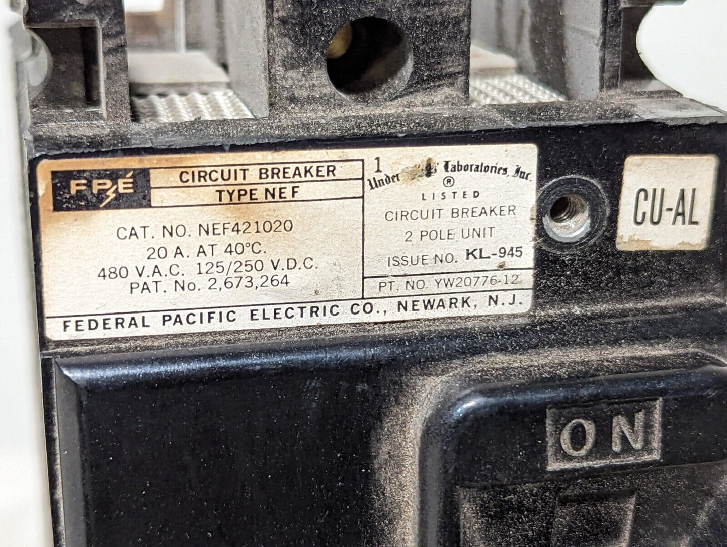 Lot of FPE NEF421015 and NEF421020 circuit breakers, 480VAC, 125/250VDC