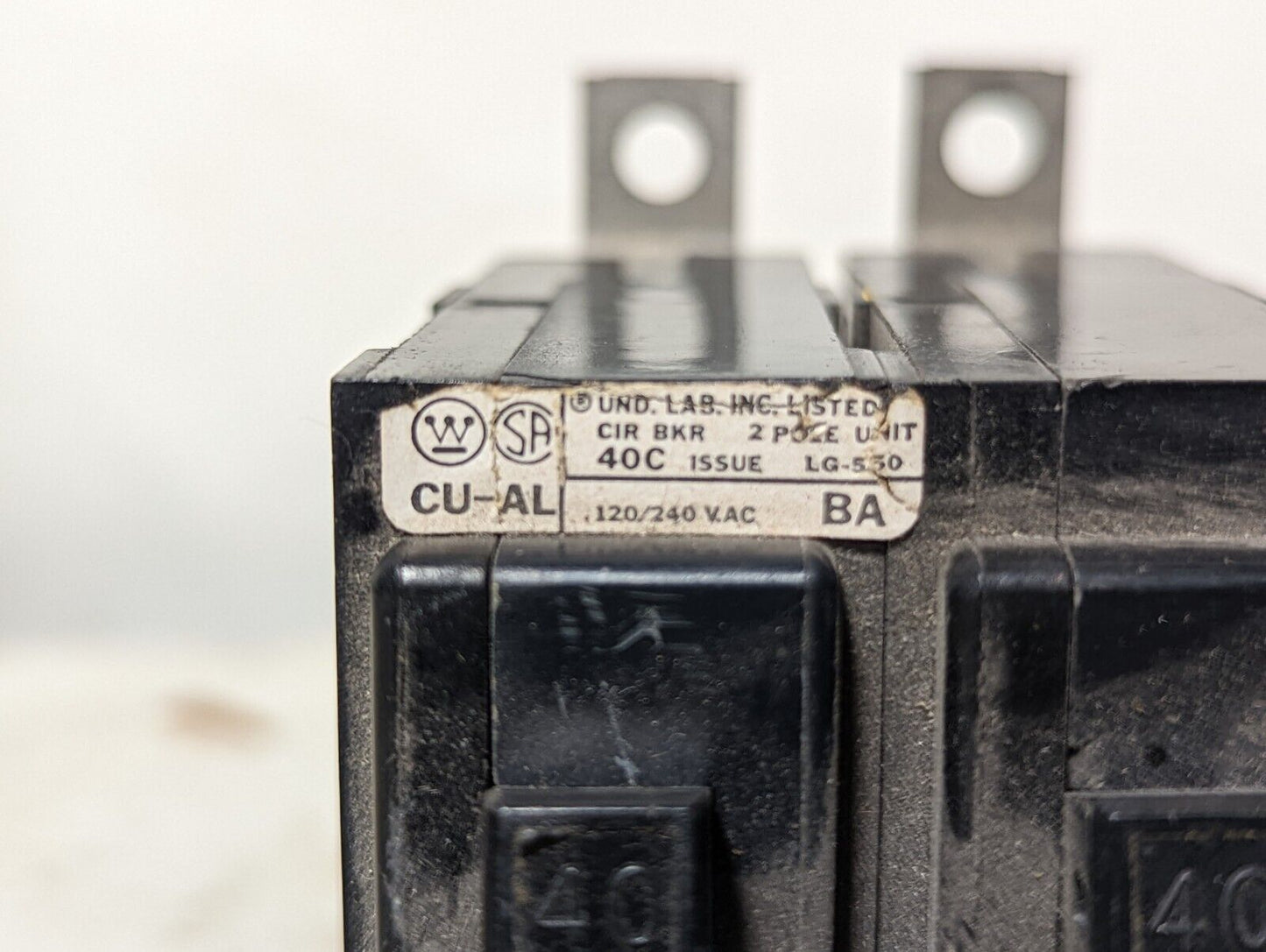 Westinghouse BA240 circuit breaker, 40A, 120/240VAC, 2 poles, no throw connector