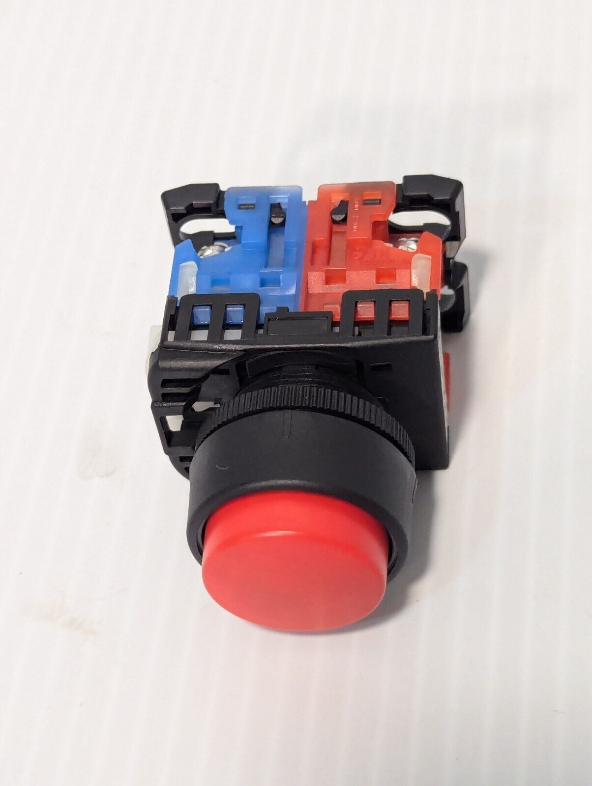 Fuji Electric AR22E0R-11R Pushbutton Momentary Switch, Red Button -Free Shipping