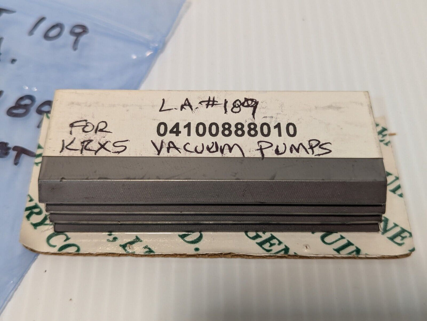 04100888010 Carbon Vanes for Vacuum Pump Type KRS5 KRX5 KRF CBM CBN CBX CBF