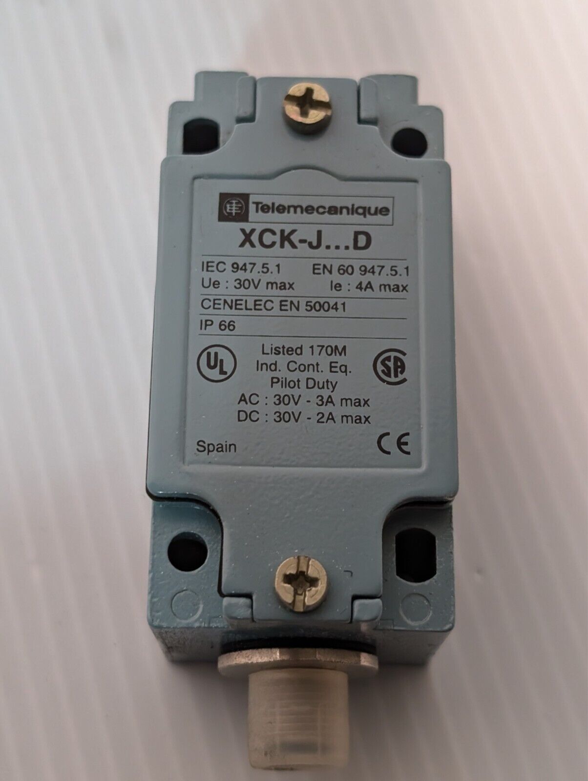 Telemecanique ZCKJ1D Limit Switch Body 038875 2-Pole 1NC+1NO Metal Fixed-Type