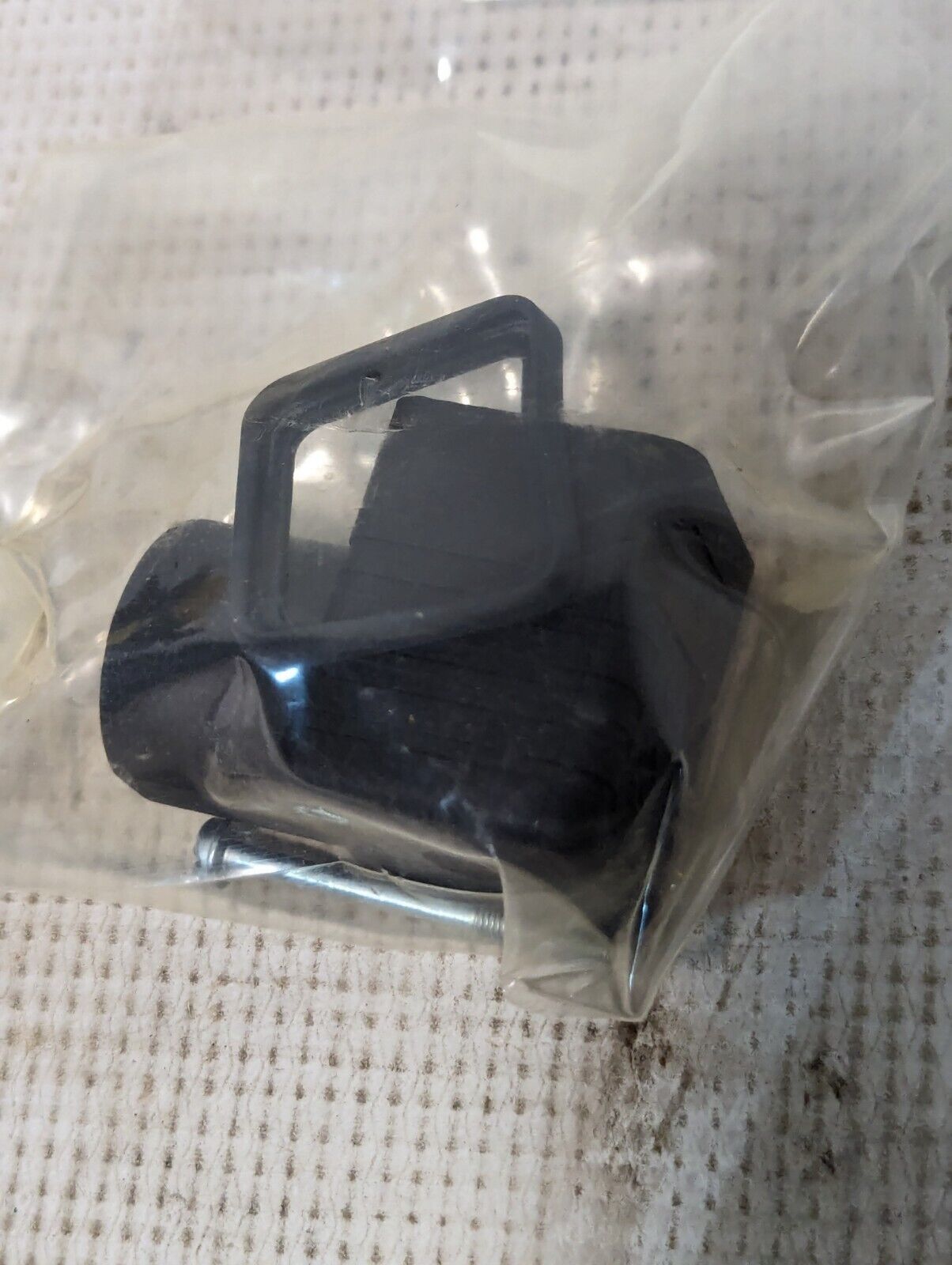 Parker 04F25C2222CAFPH05OJ68 Solenoid Valve, NPT 1/4", Orifice 11/32", 110/120v