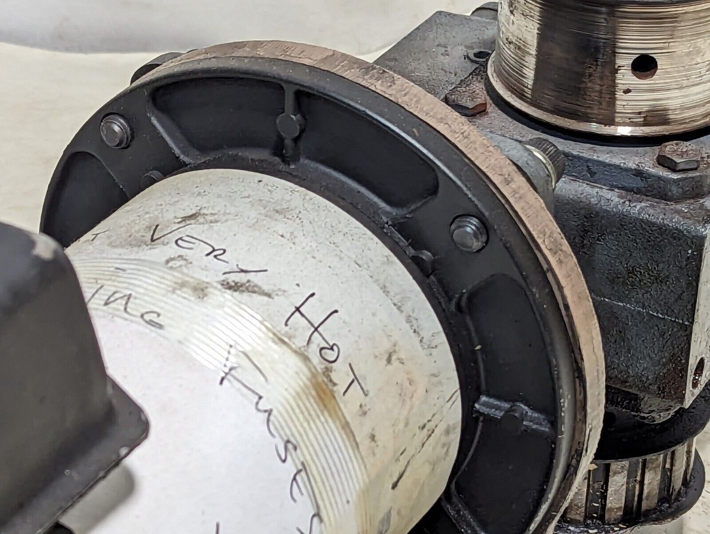 Unknown DC motor with Hub City 184 speed reducer, maybe Fincor 5009324 variable