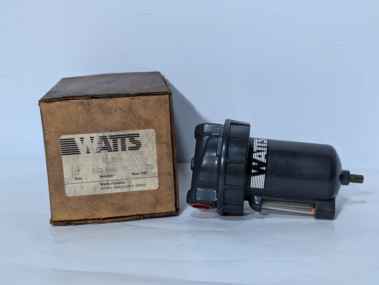 Watts Fluidair F602-034WJ M5 Pneumatic Filter, 250psi, 150º F Max Temp, 1/2"