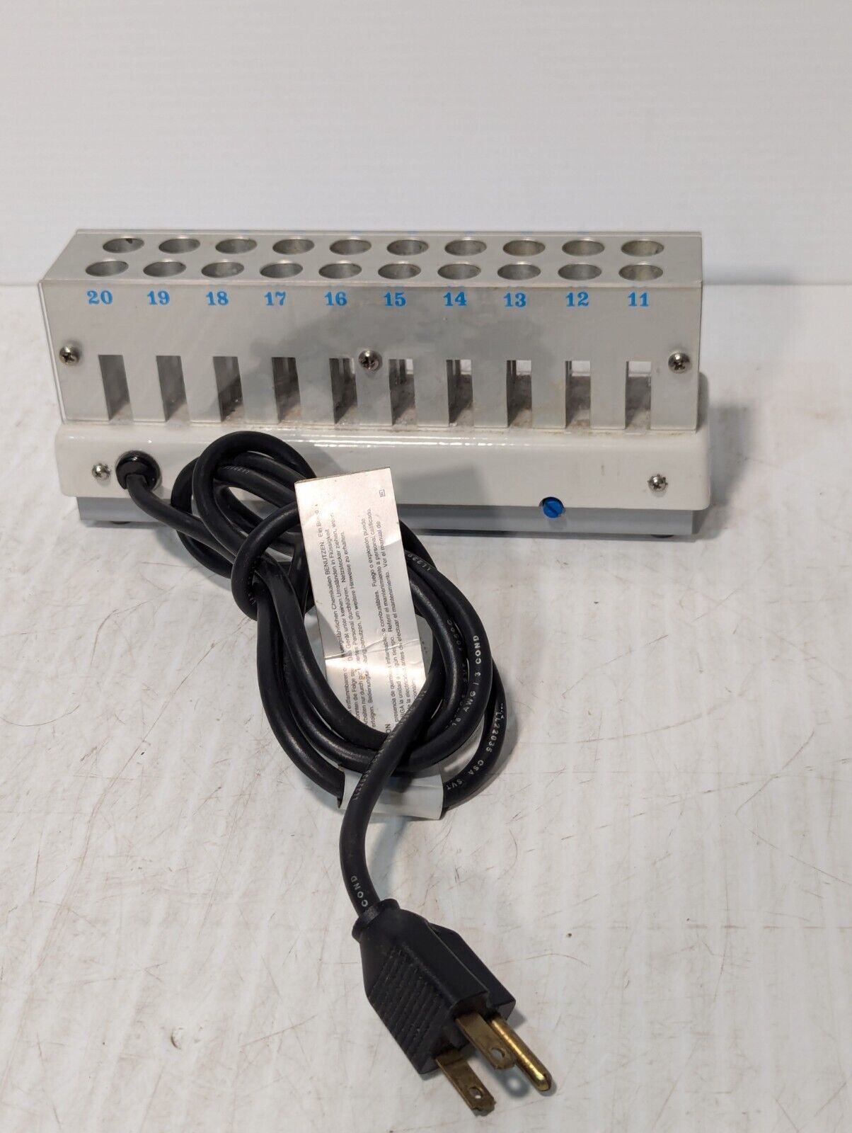 Thermolyne DB5925E Type 5900 Dri-Bath, 20 Wells, 120v, .38a, 45w - Free Shipping