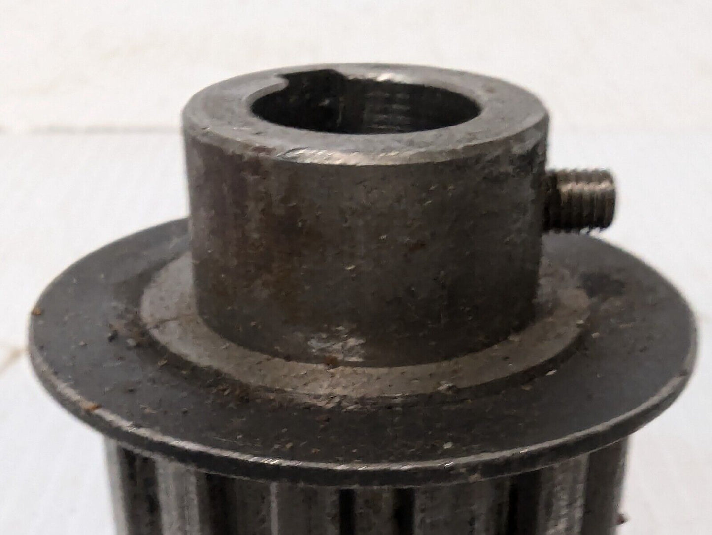 Unbranded 14-Tooth Timing Pulley 5/8" Keyed Bore 1.5" belt - Free Shipping