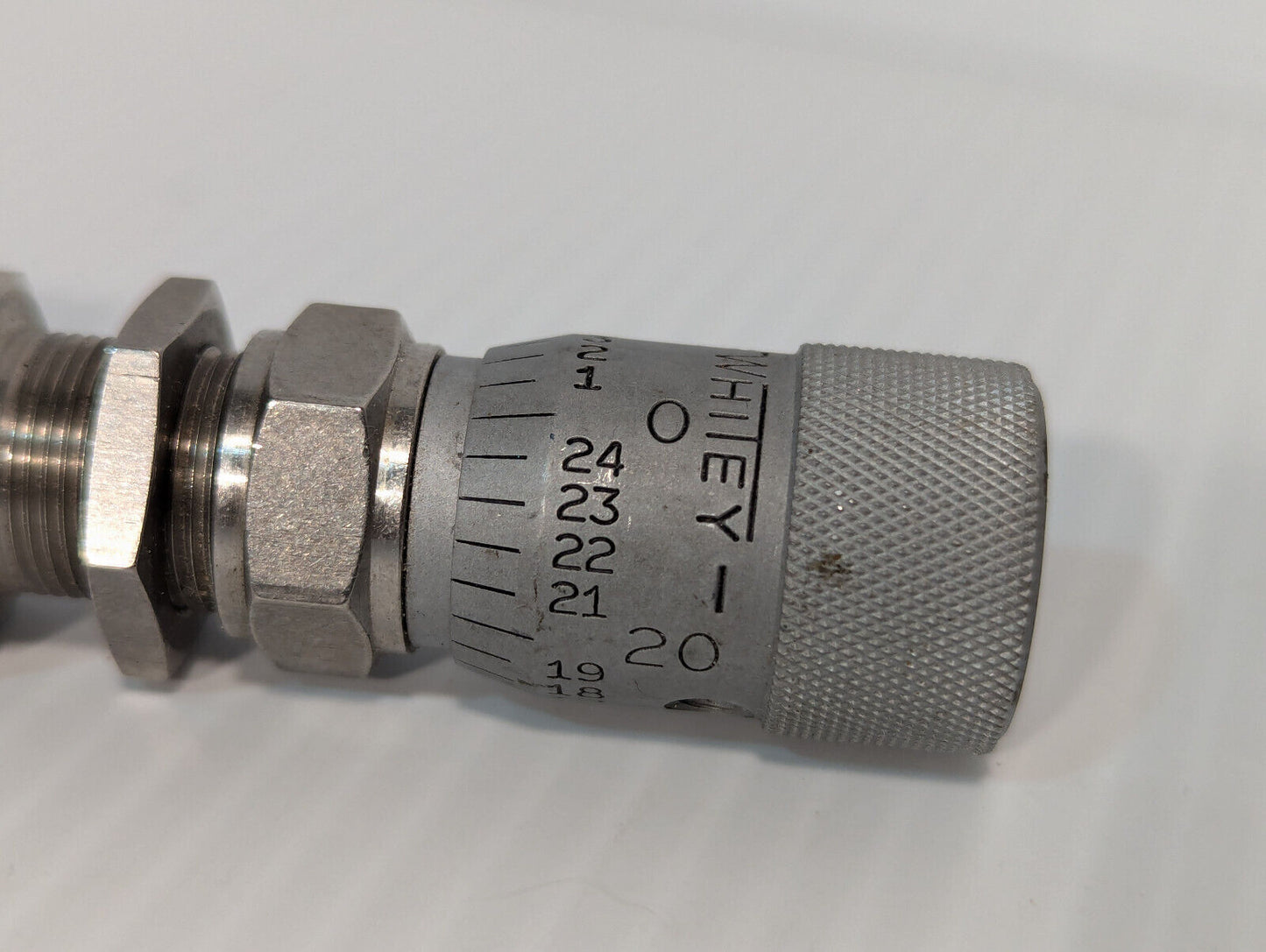 Whitey SS-22RS4 Stainless Steel High Precision Metering Valve, N2 Flow Control