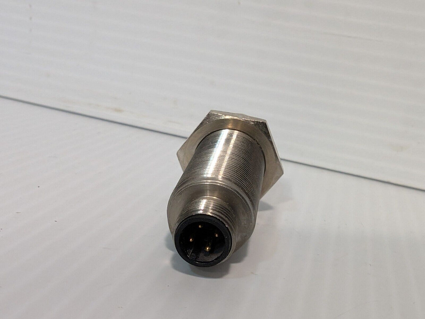 Allen Bradley 871TM-DH8NP18-D4 Inductive Proximity Sensor, Series. A