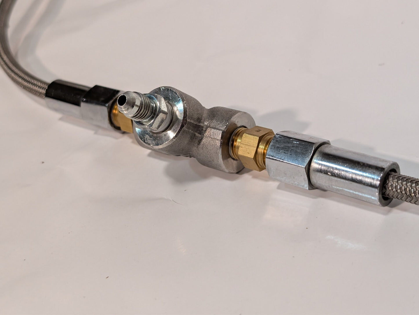 2 Western Medical MG-9W-1 Pressure Gauges on Metal Gas Pipe Cable