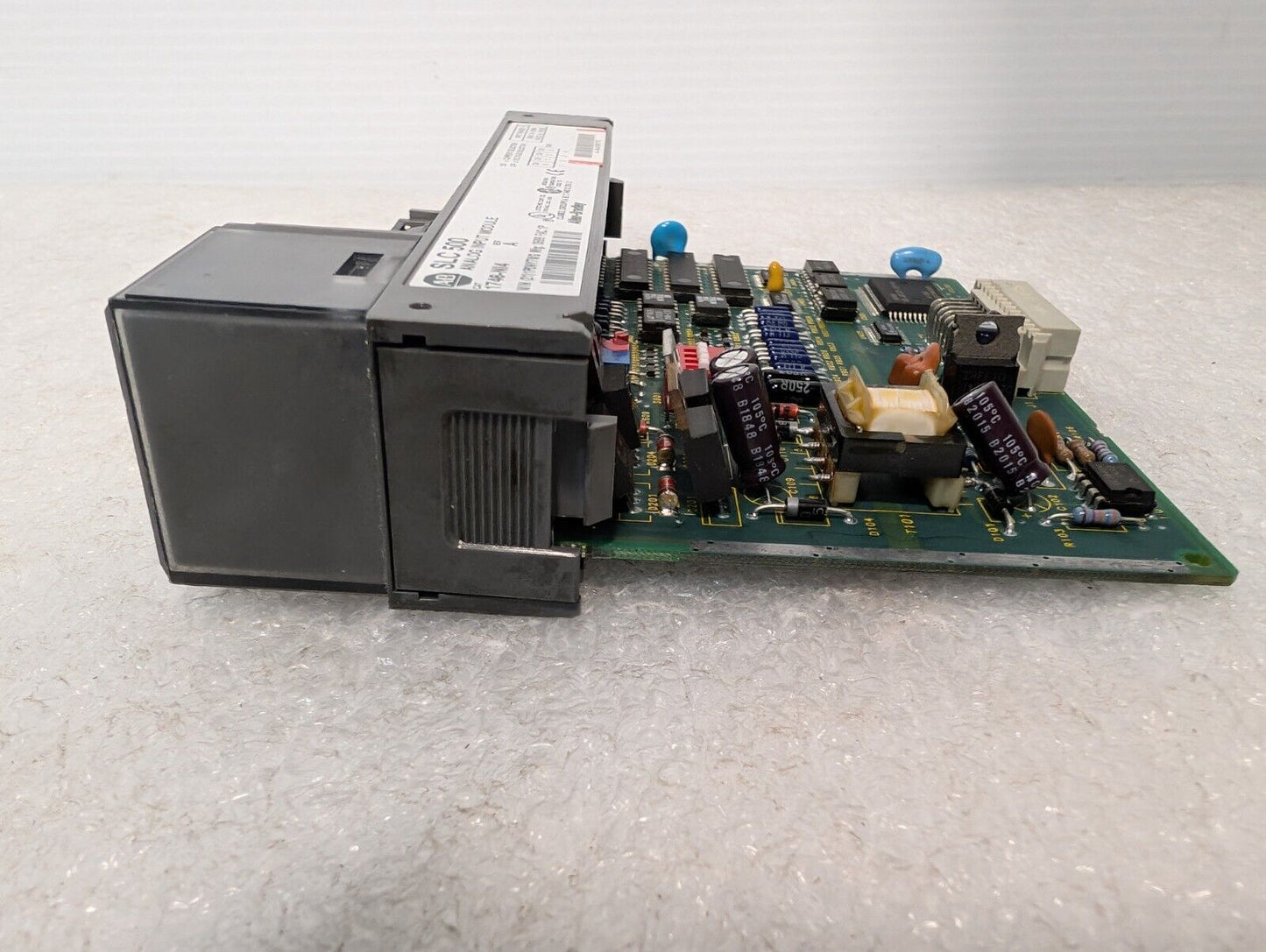Allen Bradley 1746-NT4\B Thermocouple/DC Millivolt Input Module - Free Shipping