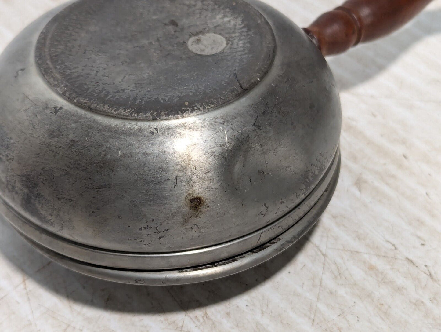 Vintage Silent Butler Crumb Catcher, Wood Handle, Great Condition - Free Ship