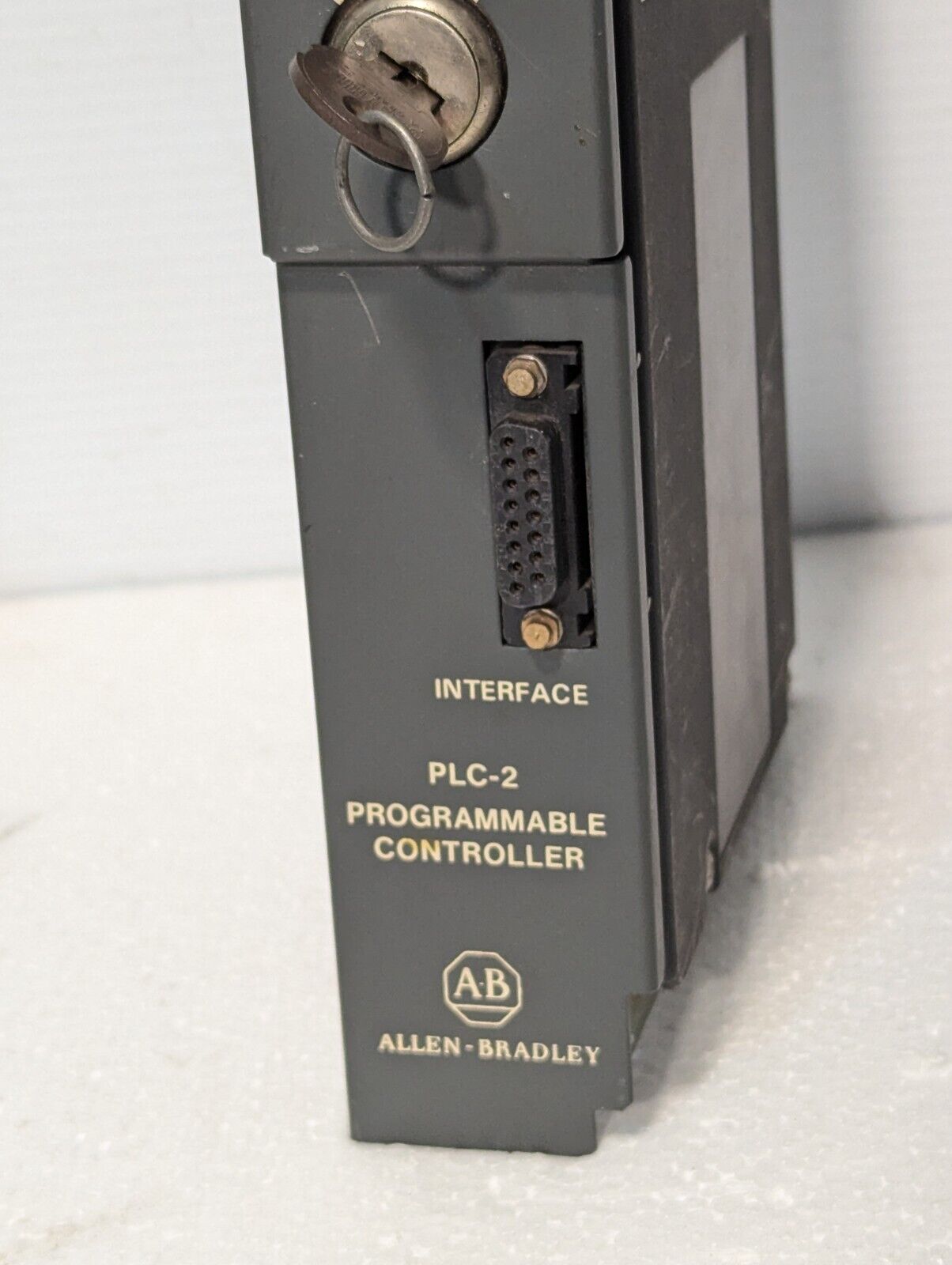 Allen-Bradley 1772-LN2 PLC-2 Mini Processor Programmable Controller with Key