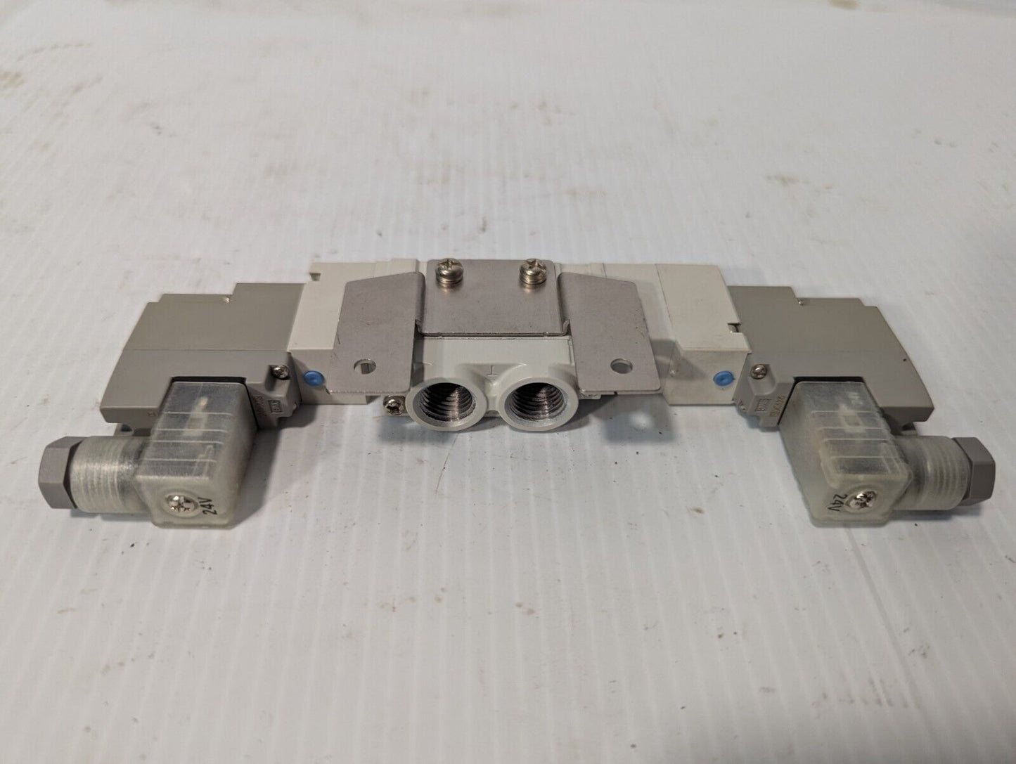 SMC SY7420-5DZ-02T-F2 single unit valve, TSY7JJ53, 0.2-0.7MPa - Free Shipping