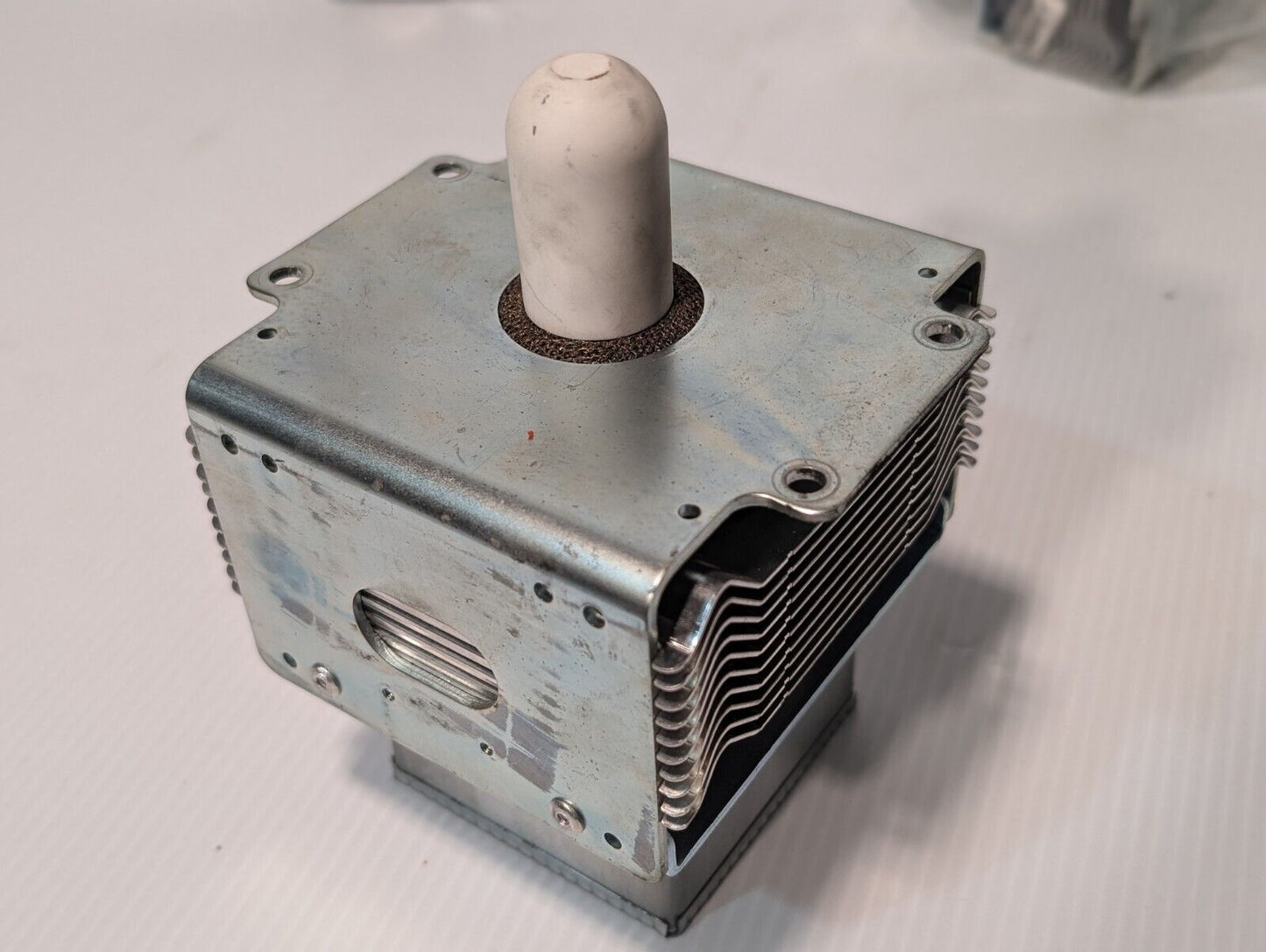 Unbranded 0904-000017 Microwave Magnetron - Free Shipping