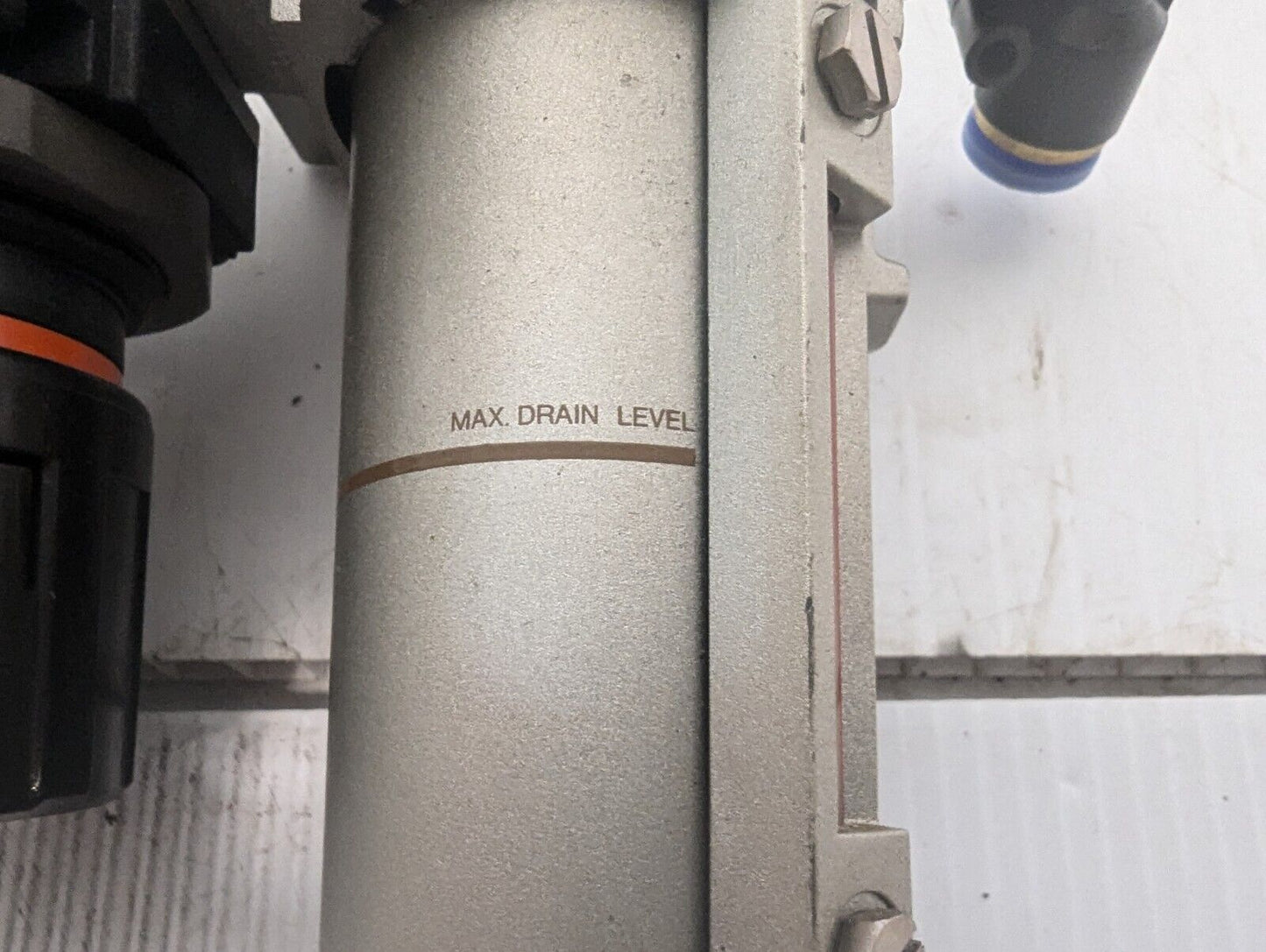 SMC Pneumatic- Regulator Assembly with NAR3000-N03 Regulator - Free Shipping