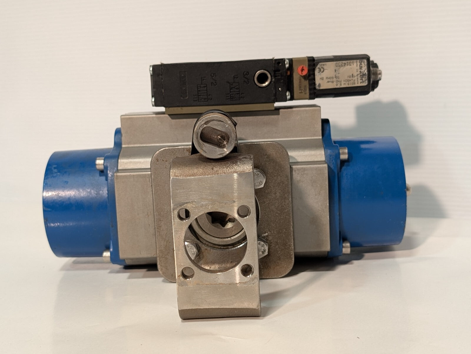 Spirax Sarco Ball Valve Pneumatic Actuator 150PSI 10BAR w/ Berkert 6519 Solenoid