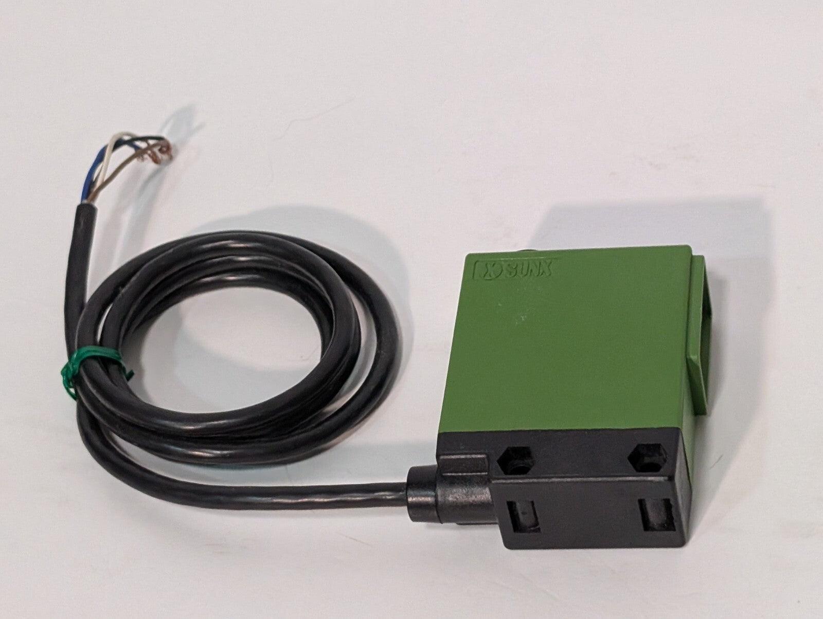 Sunx NX-52MD Photoelectric Beam Sensor, 24 to 240V AC/DC, 5m