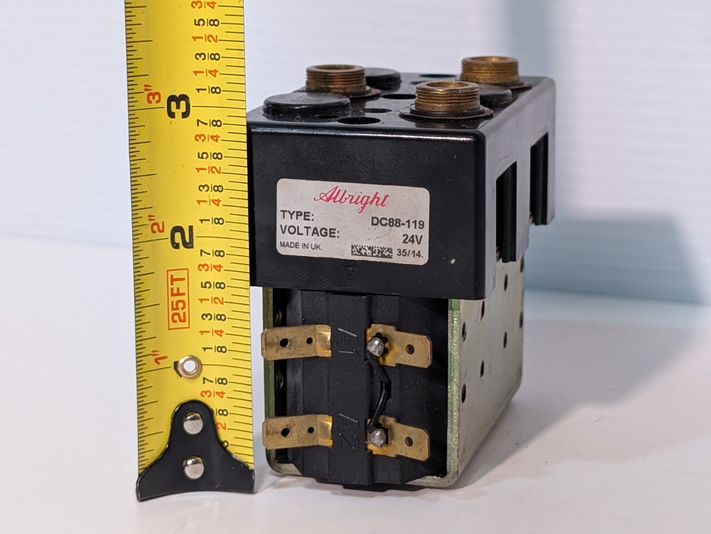 Albright DC88-119 Motor Reversing Contactor 3 Poles 24V 100A