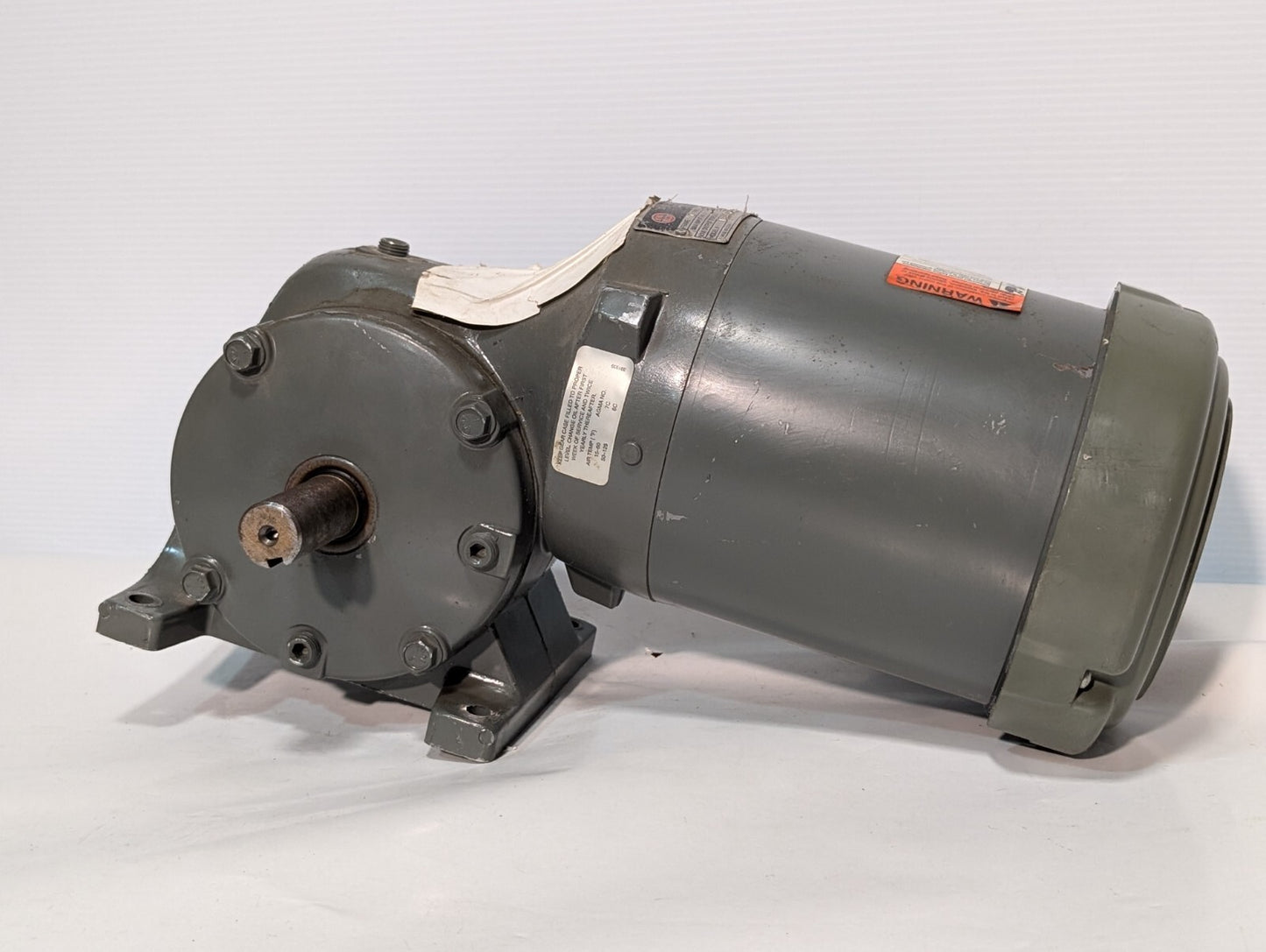 US Motor E180A Gear Motor, Unimount 125, 0.50hp, 1745rpm, SF: 1.35, Frame: 56