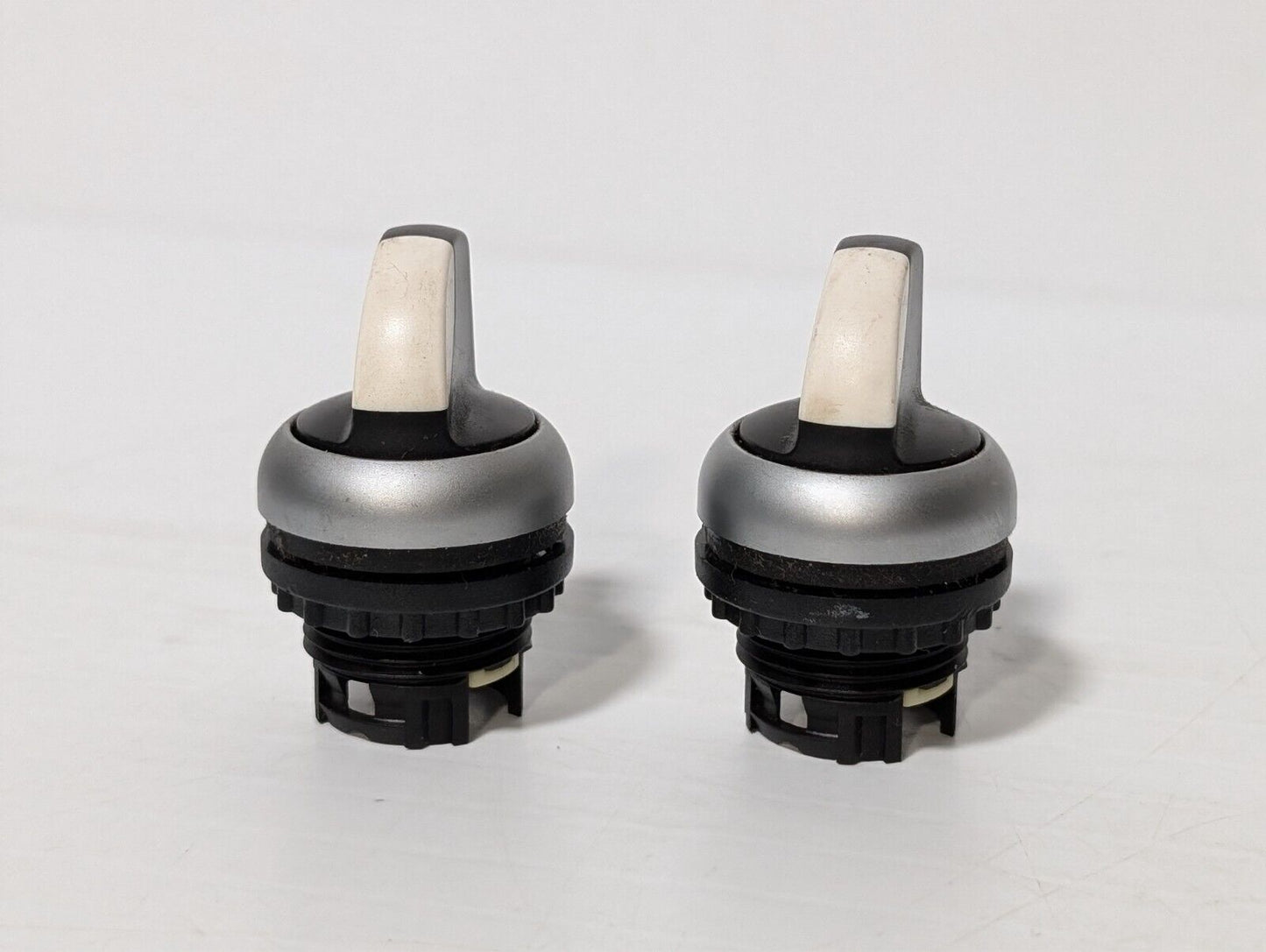 Allen Bradley 800Fm-Lsm26 Blue Selector Switch Nnb
