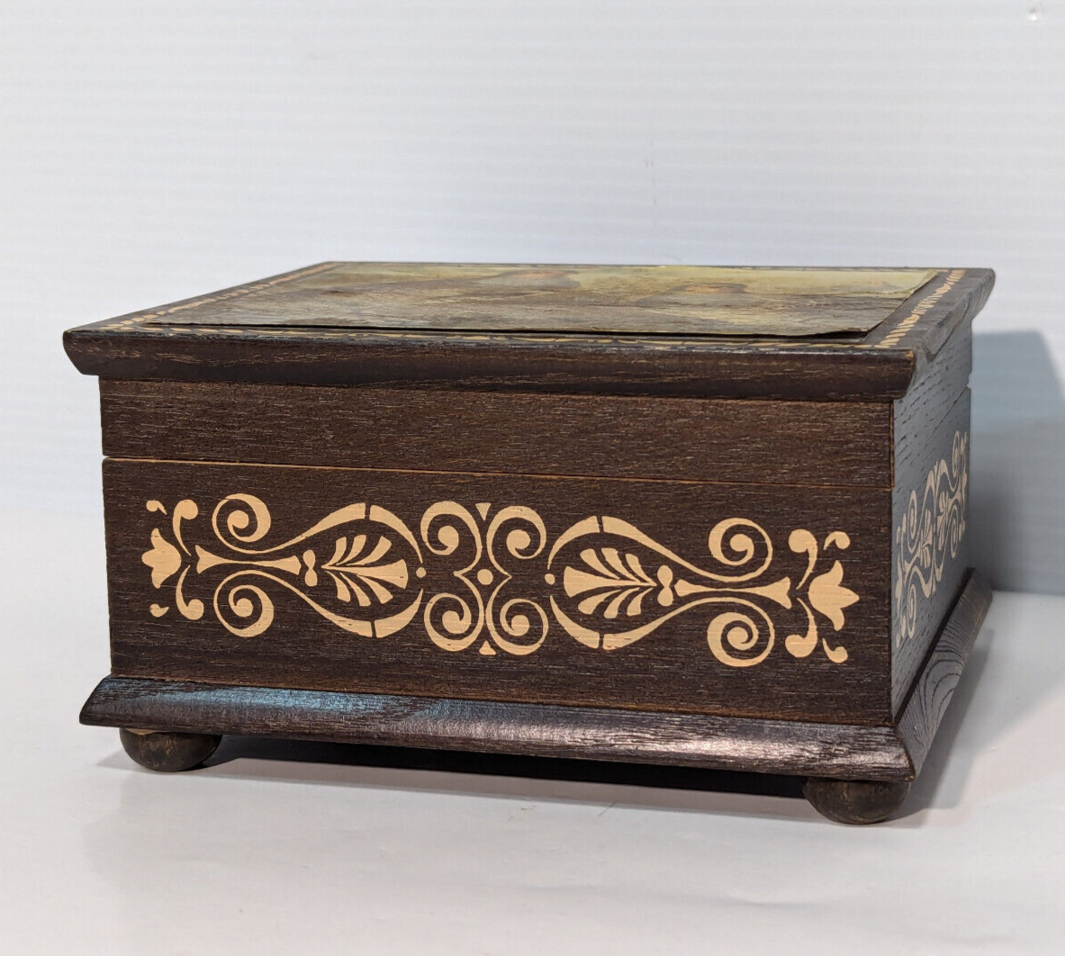 Vintage 70s "I'd Like To Teach The World To Sing" Musical Partridge Jewelry Box