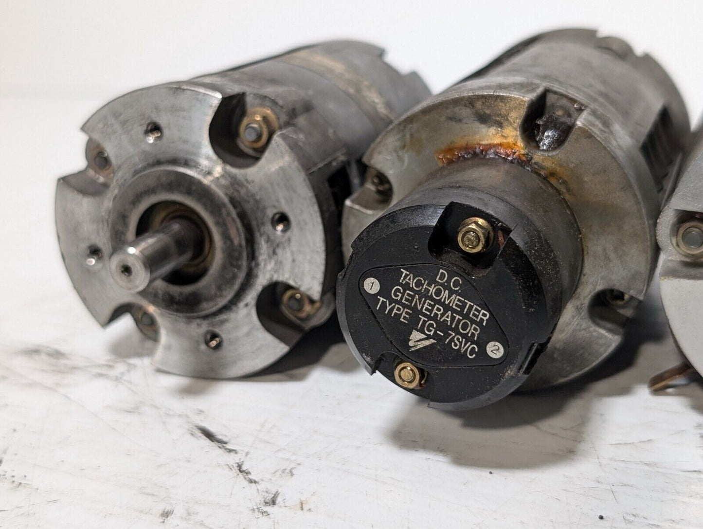 (1) ABB UGTMEM-03LBB11 Mini Series DC Servo Motor Nidec UGTMEM-03LB27SR TG-7SVC