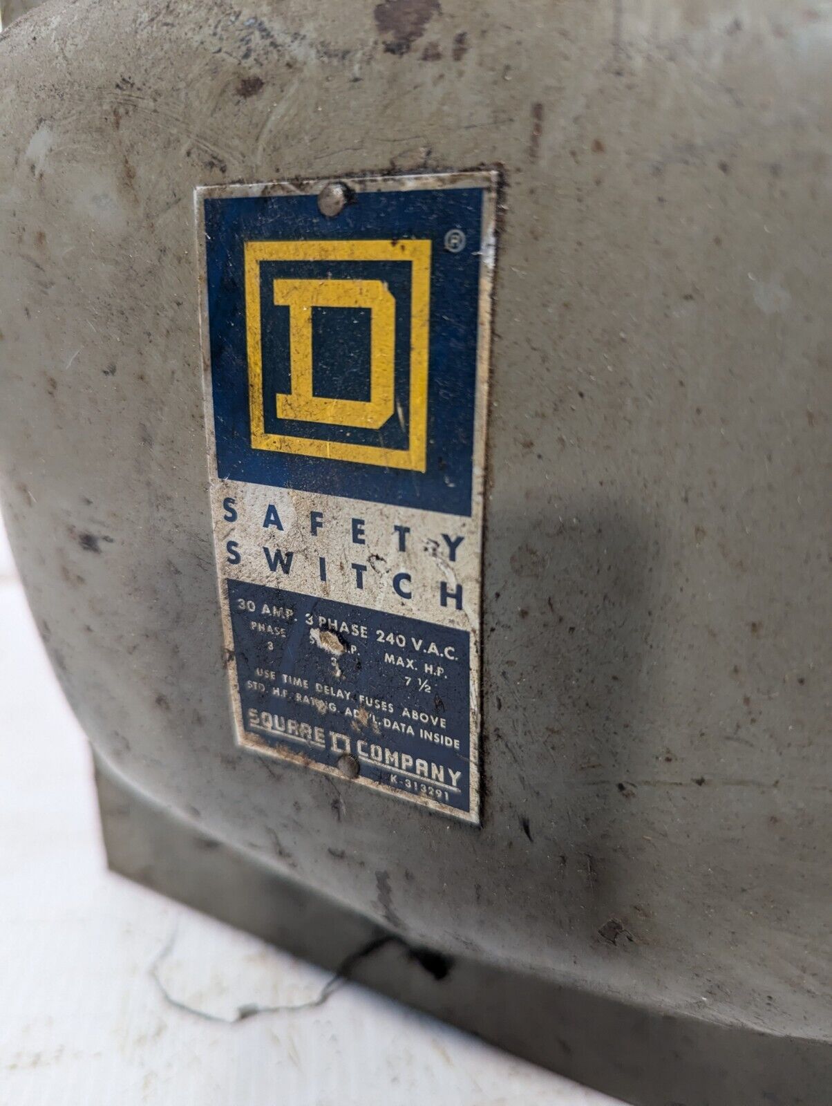 Square D H321N safety switch, 30A, 240VAC single throw fusible - Free Shipping