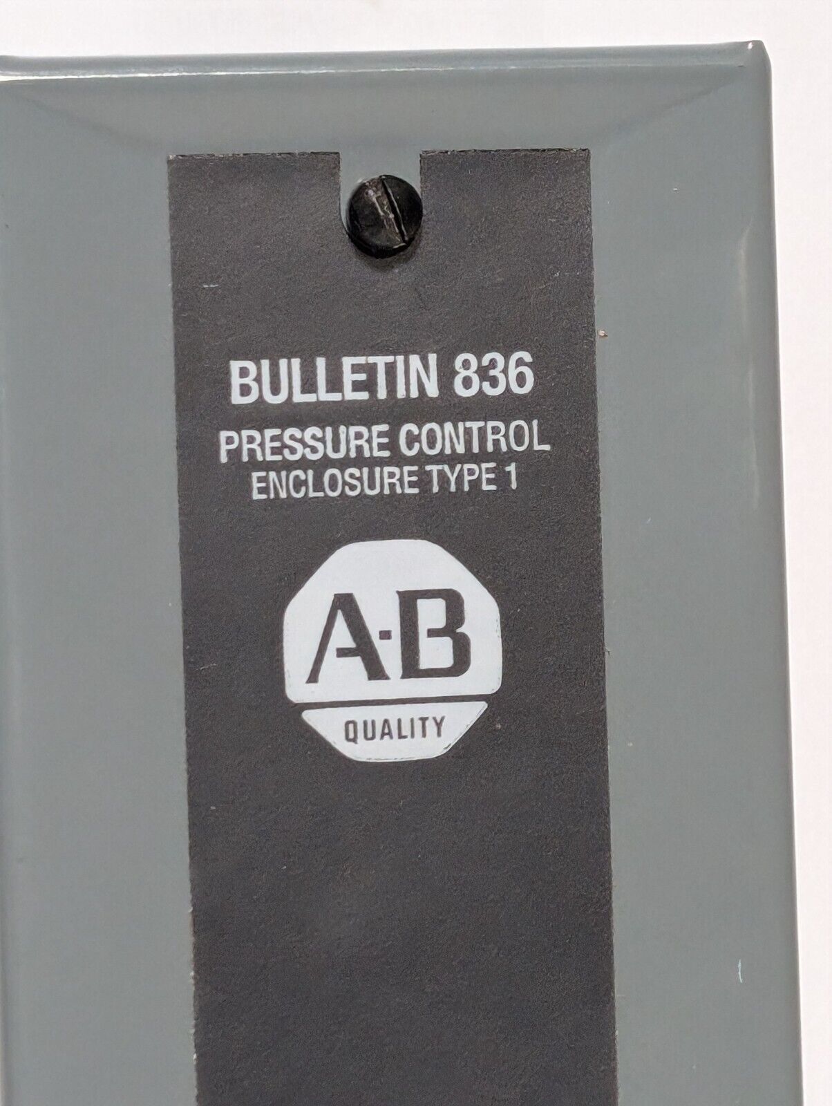 Allen Bradley Bulletin 836 Pressure Control, Enclosure Type 1, 150psi Max
