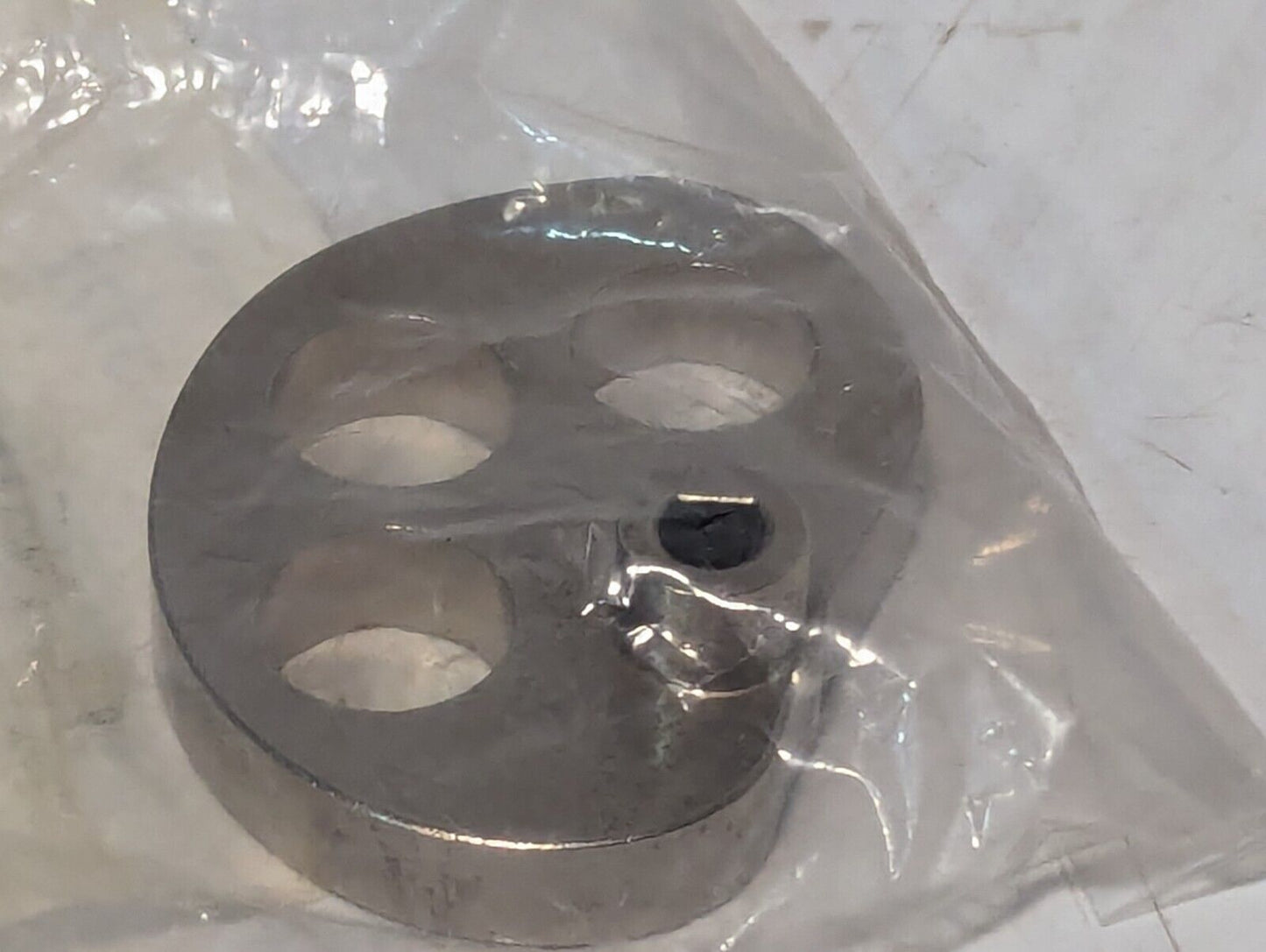 3040-12-000-3772 172K067H01 Cam - Free Shipping