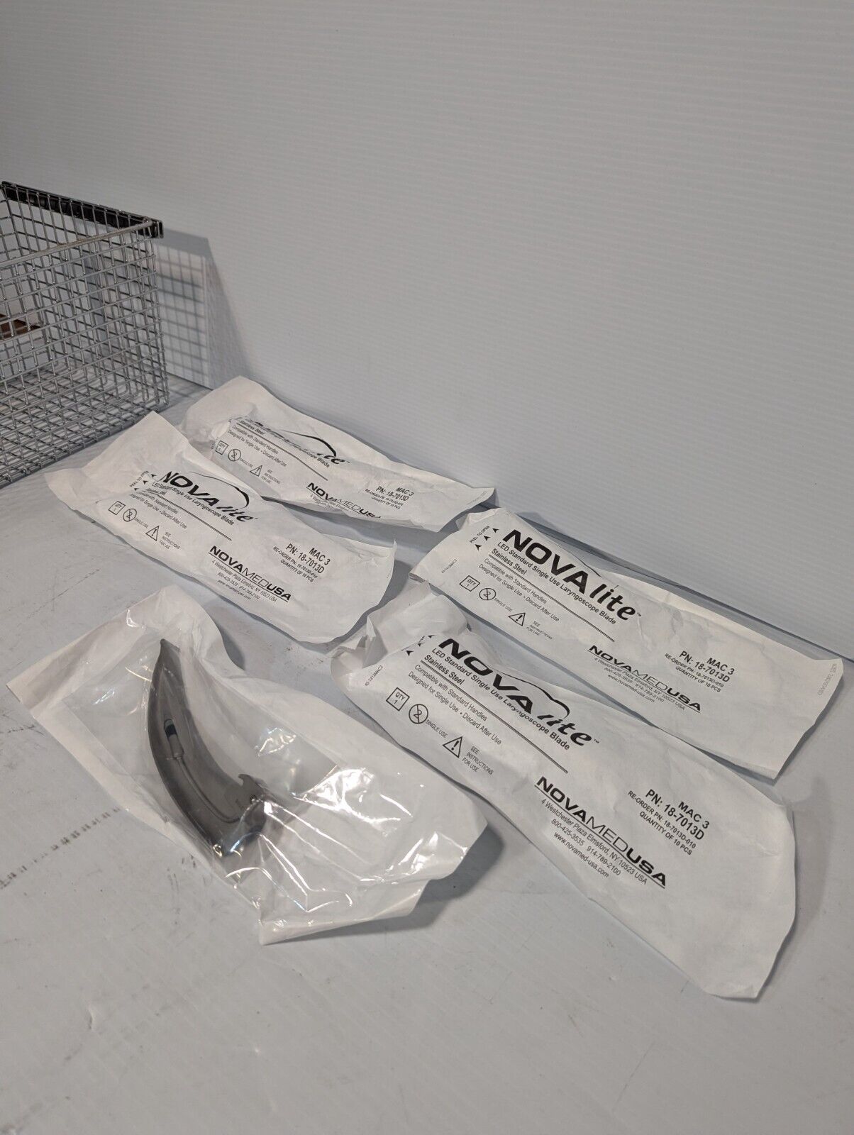 Lot of 5 NovaLite LED Single Use Laryngoscope Blades 18-7013D - Free Shipping