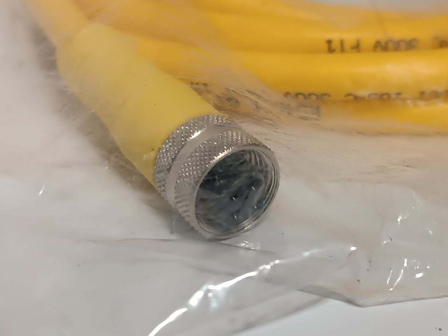 ALLEN BRADLEY 889R-F4AEA-2 SERIES A CABLE, 4 PIN MICRO STRAIGHT