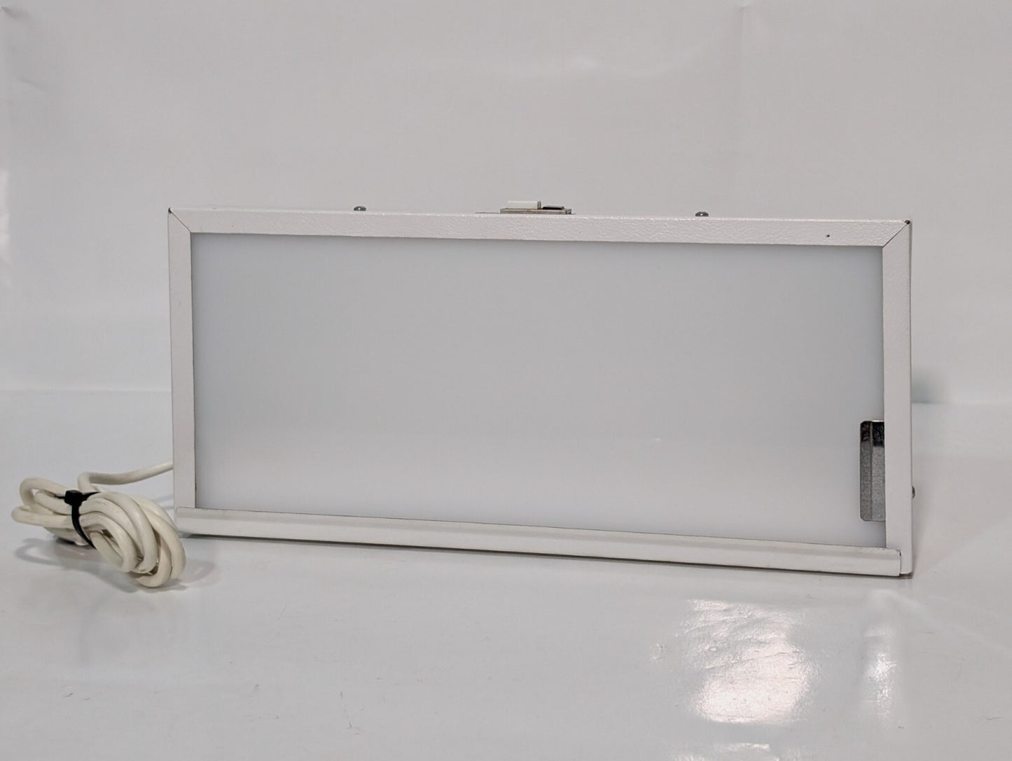 Star X-Ray DE100WH Dental X-Ray View Light Box 110V 0.35A60Hz Made In USA