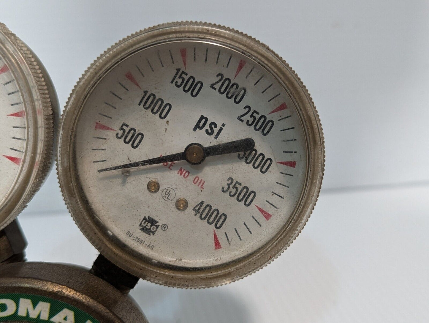 Weldmark 350-125-540-06 3000PSI Oxygen Gas Regulator -Free Shipping-